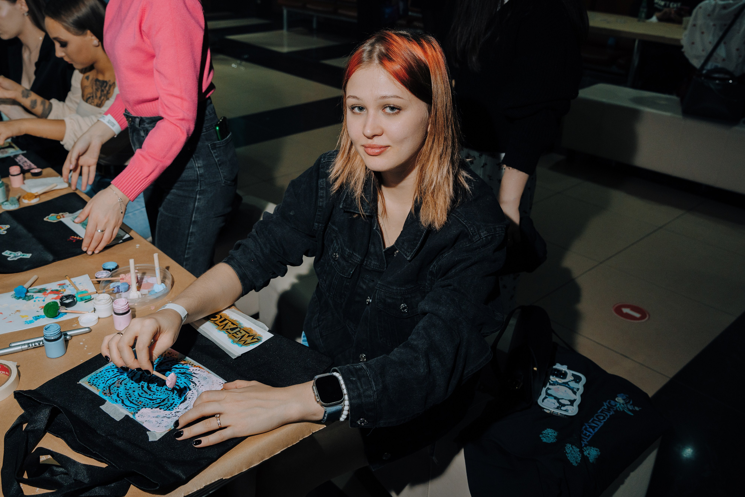 20 ЛЕТ МЕГАПОЛИС ЧЕЛЯБИНСК ХЕДЛАЙНЕР ЕЛКА. Репортажный фотограф Зуев Роман г. Челябинск