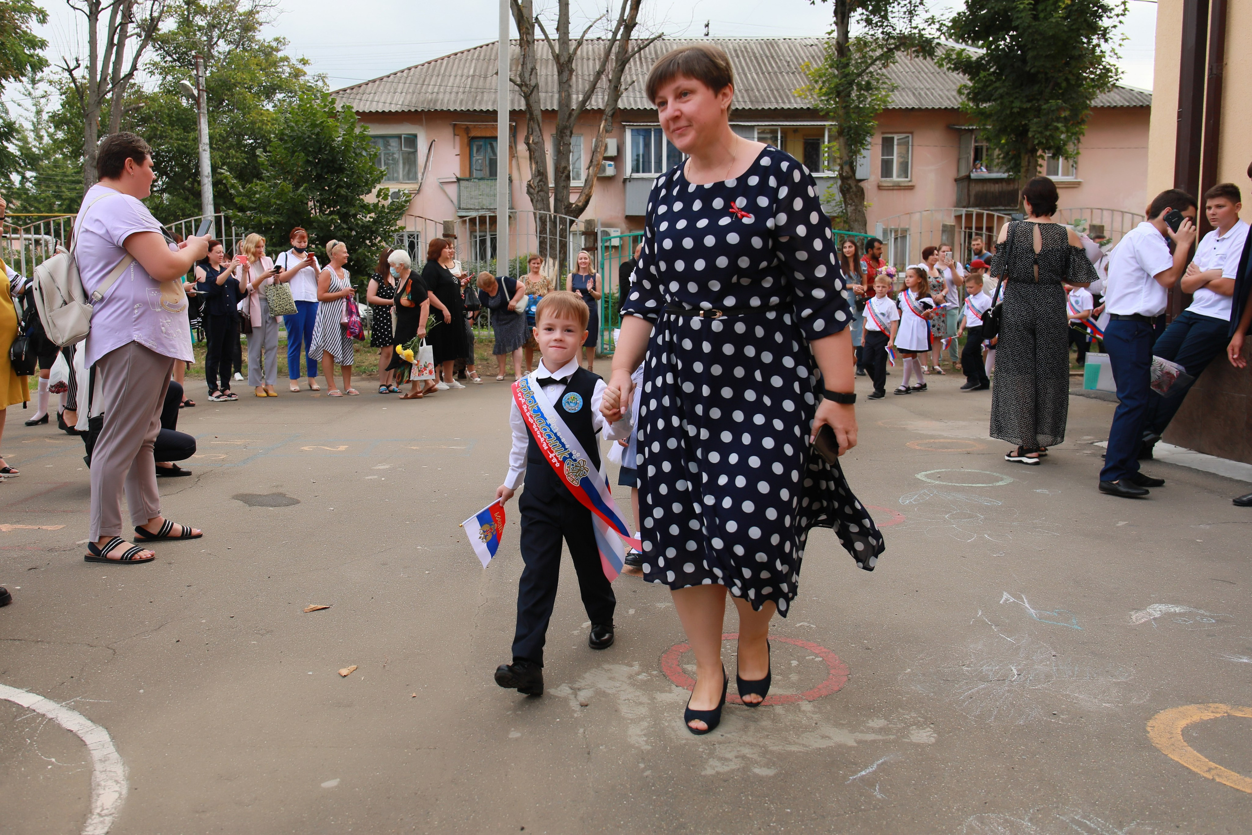 Индивидуальная съемка на 1 сентября. Детский семейный фотограф Краснодар