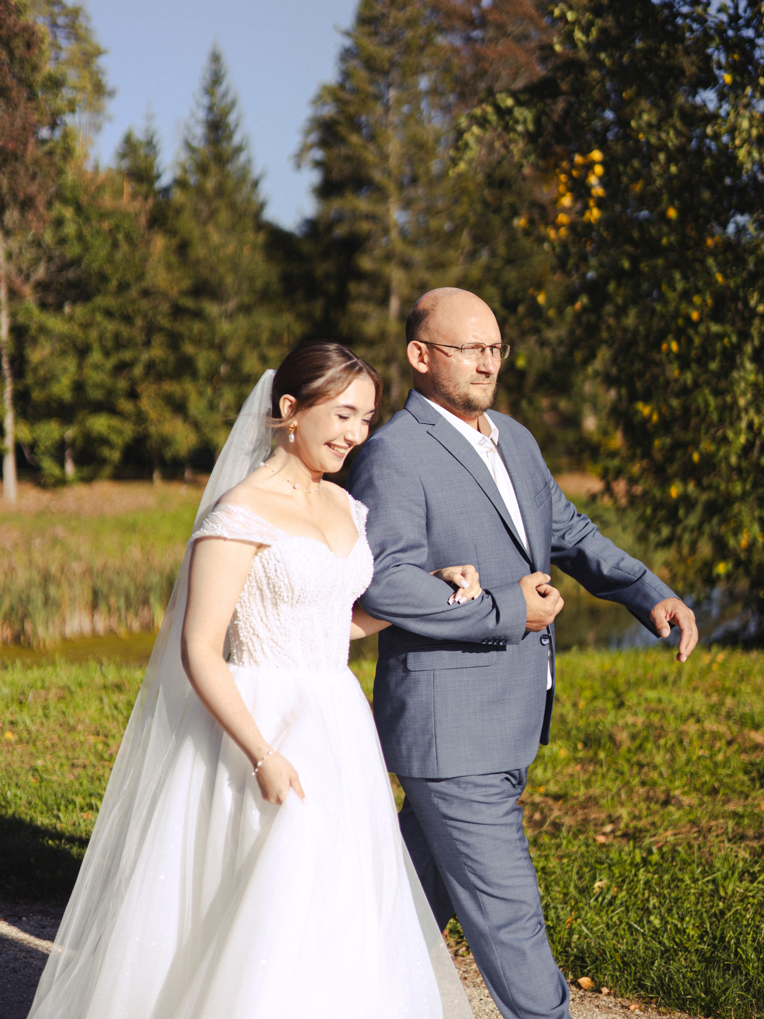 Выездная регистрация в Любогорье. Фотограф СПБ Засорина Юлия