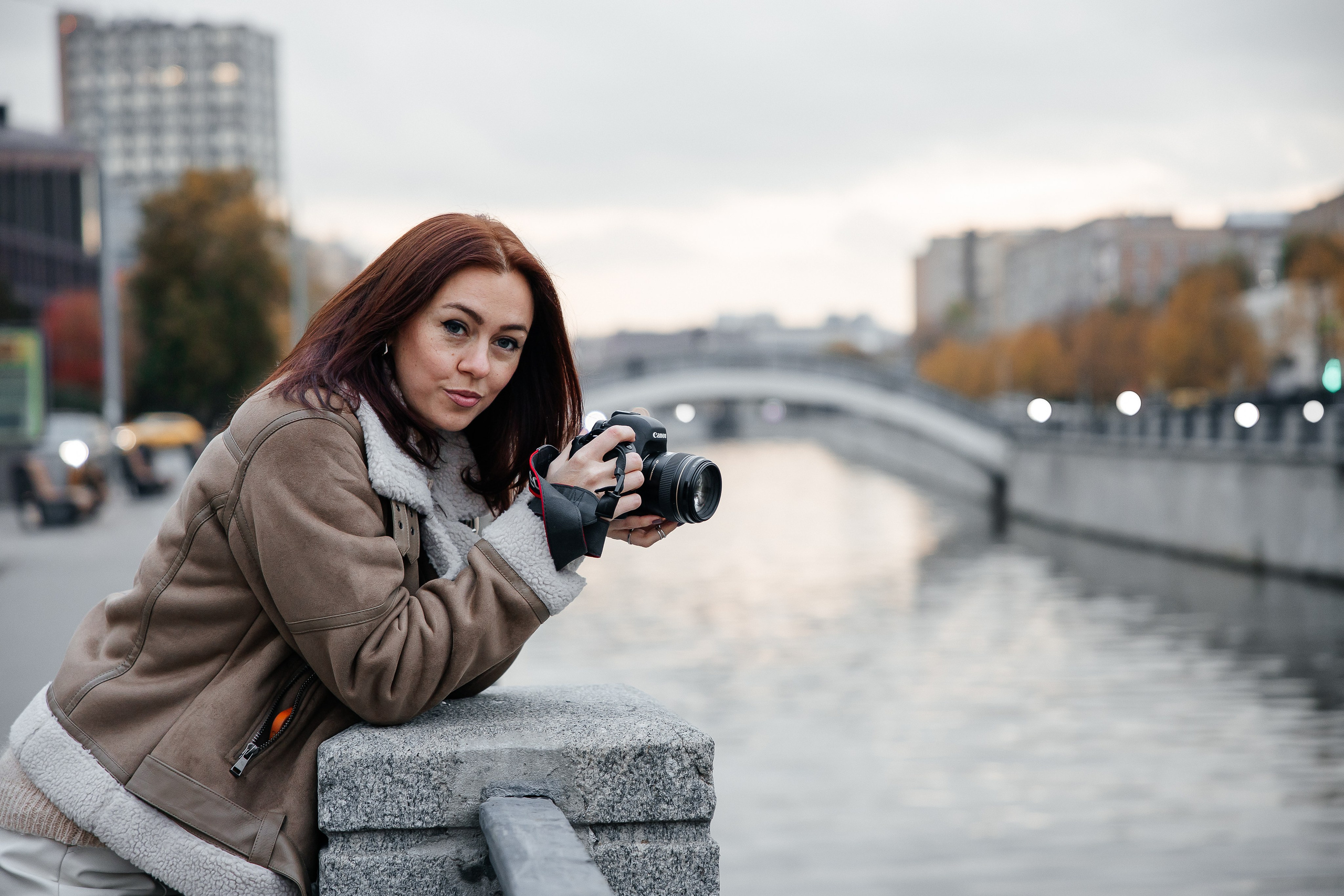 Прогулка у высотки на Котельнической набережной. Свадебный и семейный фотограф в Москве Красинская Мария