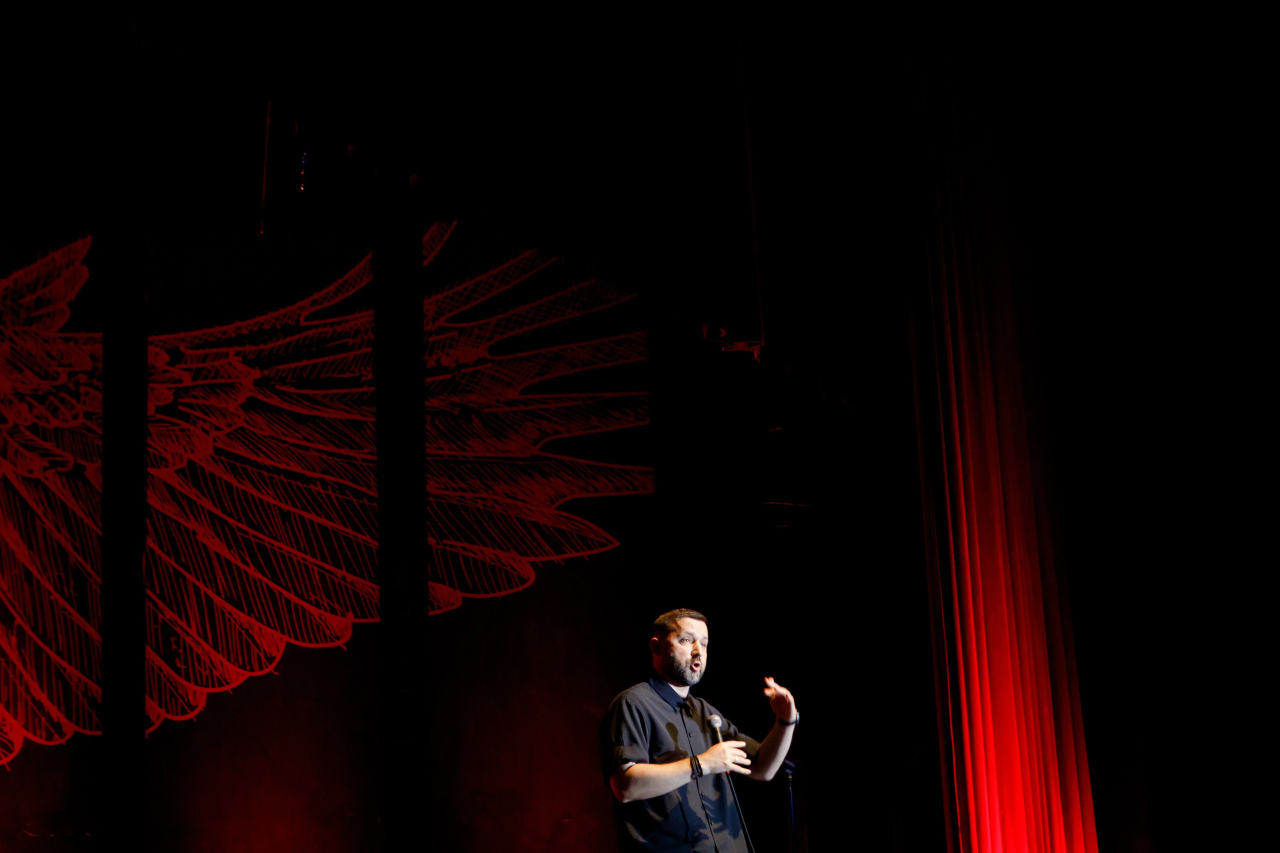 Stand Up. Photographer in Batumi, Georgia Pavel Sharnikov