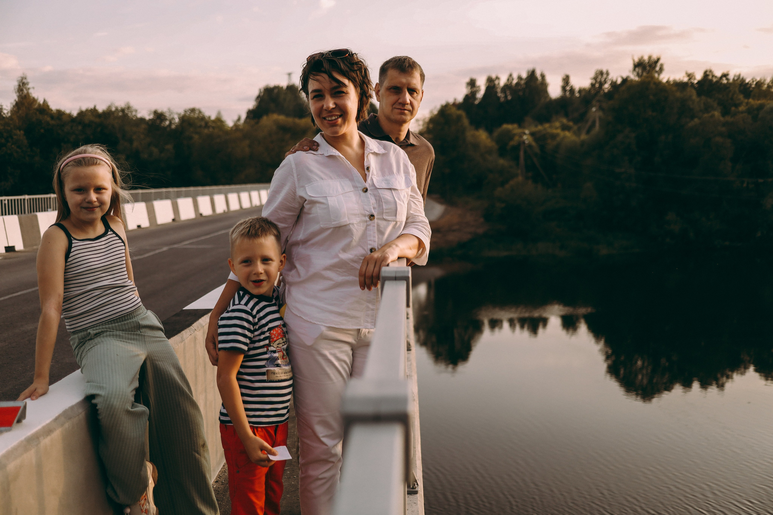 Семейная фотосессия в поле