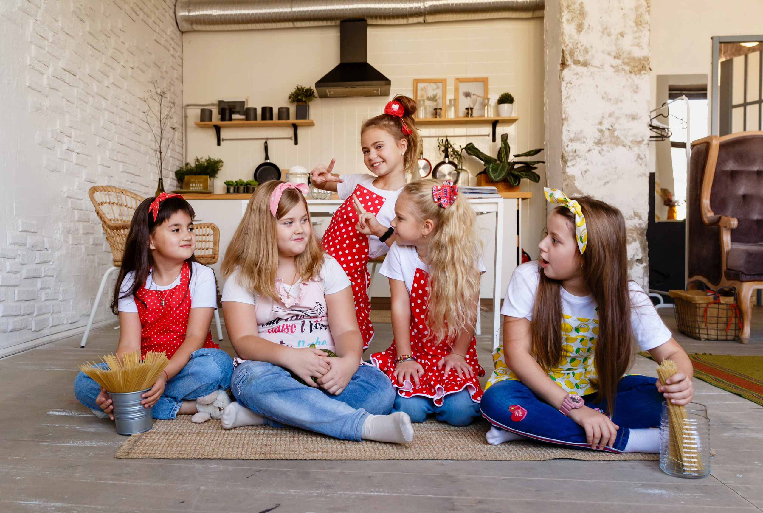 ВЕСЕЛЫЕ ПОВАРЯТА. Выпускные альбомы Красноярск