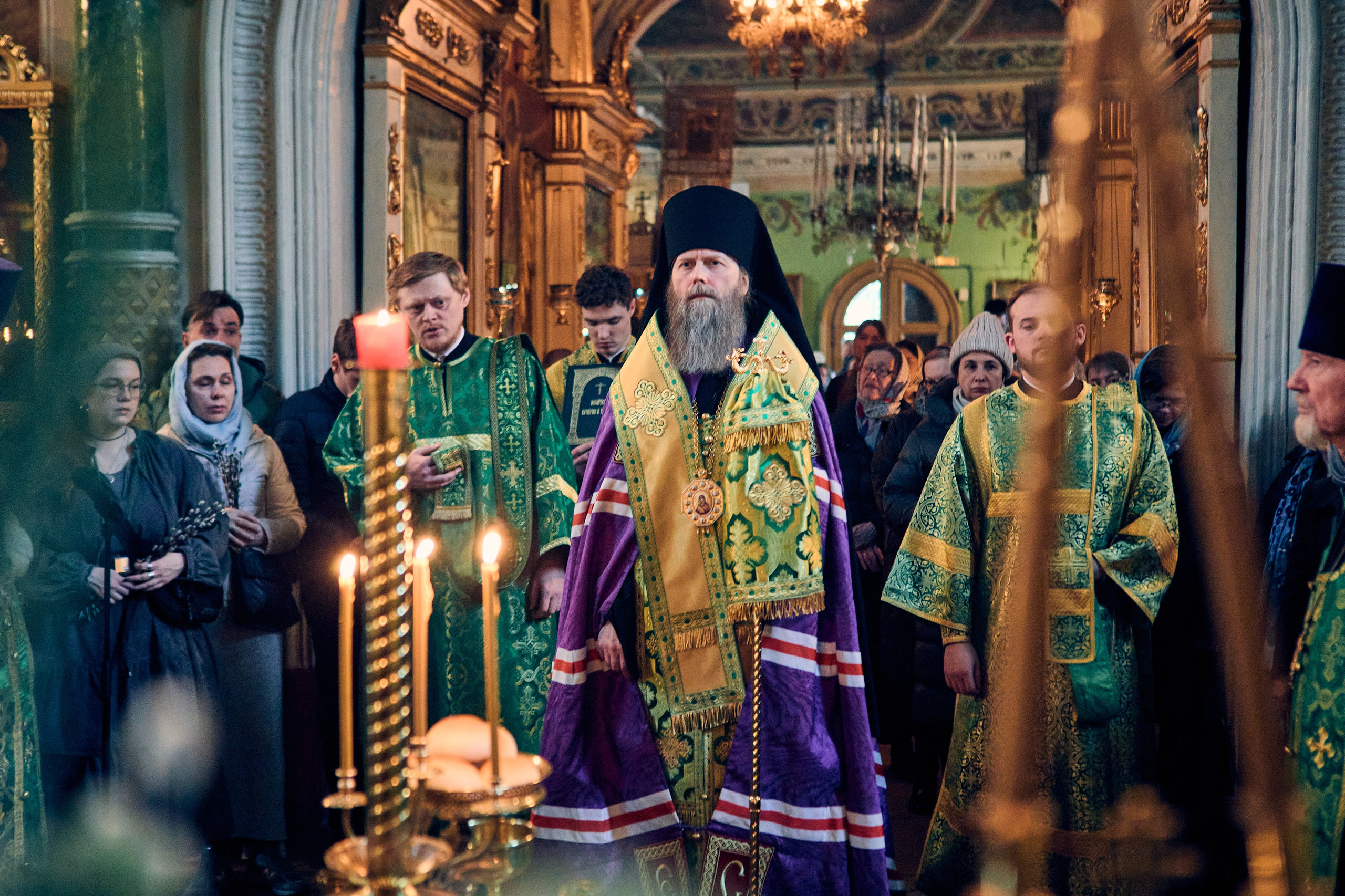 На всенощном бдении под Неделю ваий. DMITRY MOISEENKO — фотограф, художник, топ-стилист