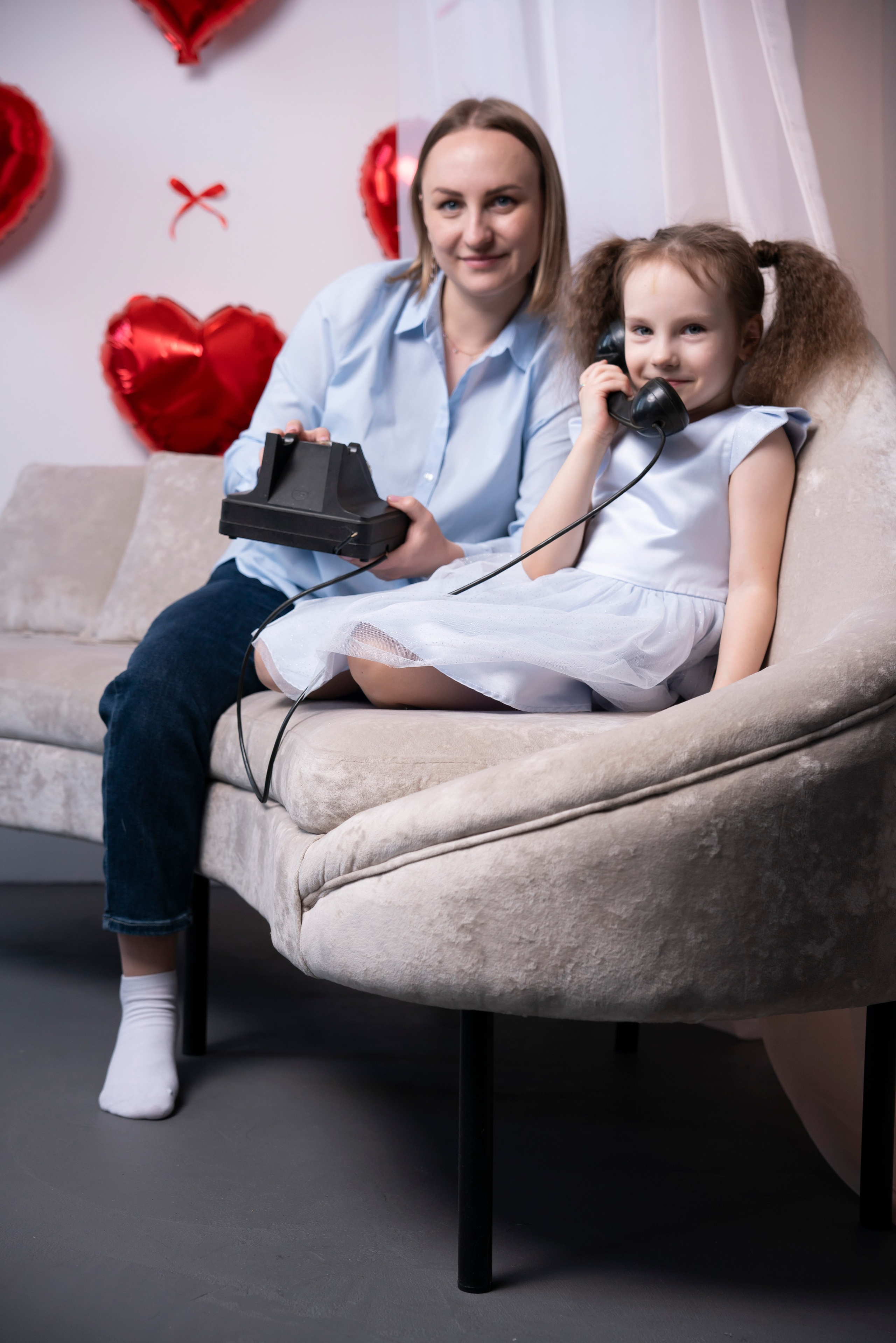 Семейная съемка в студии фотографа. Семейный фотограф в Омске Александра Яровикова