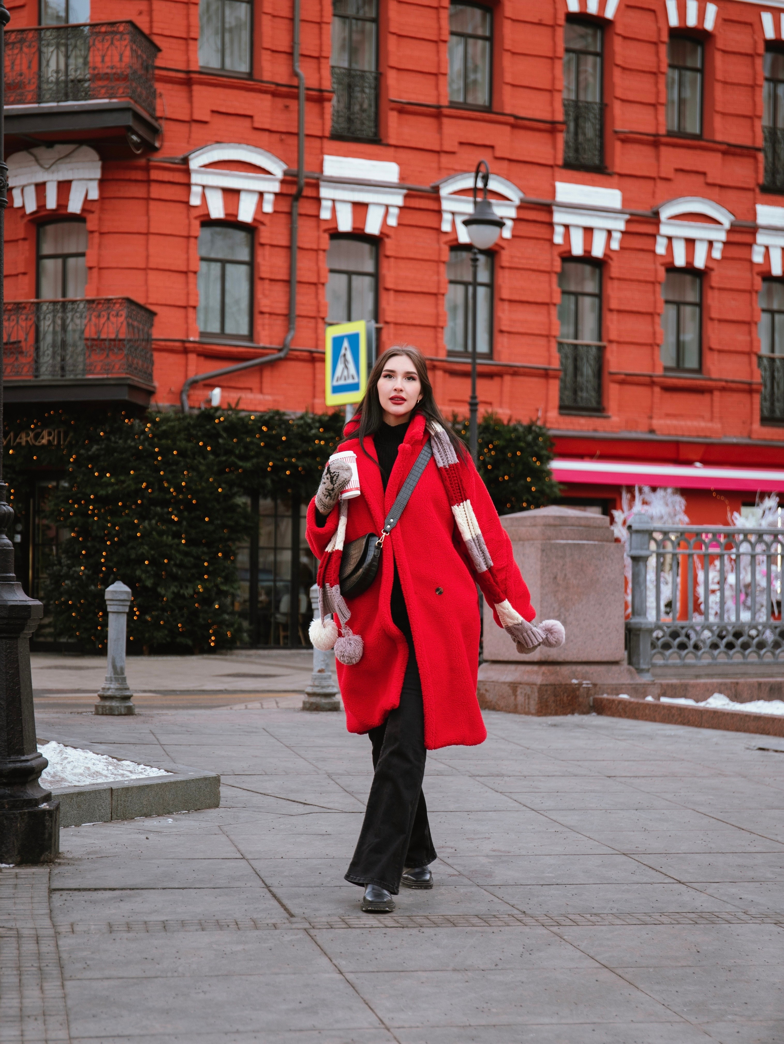 Фотопрогулка на Патриарших. Свадебный и семейный фотограф в Москве Мила Широких