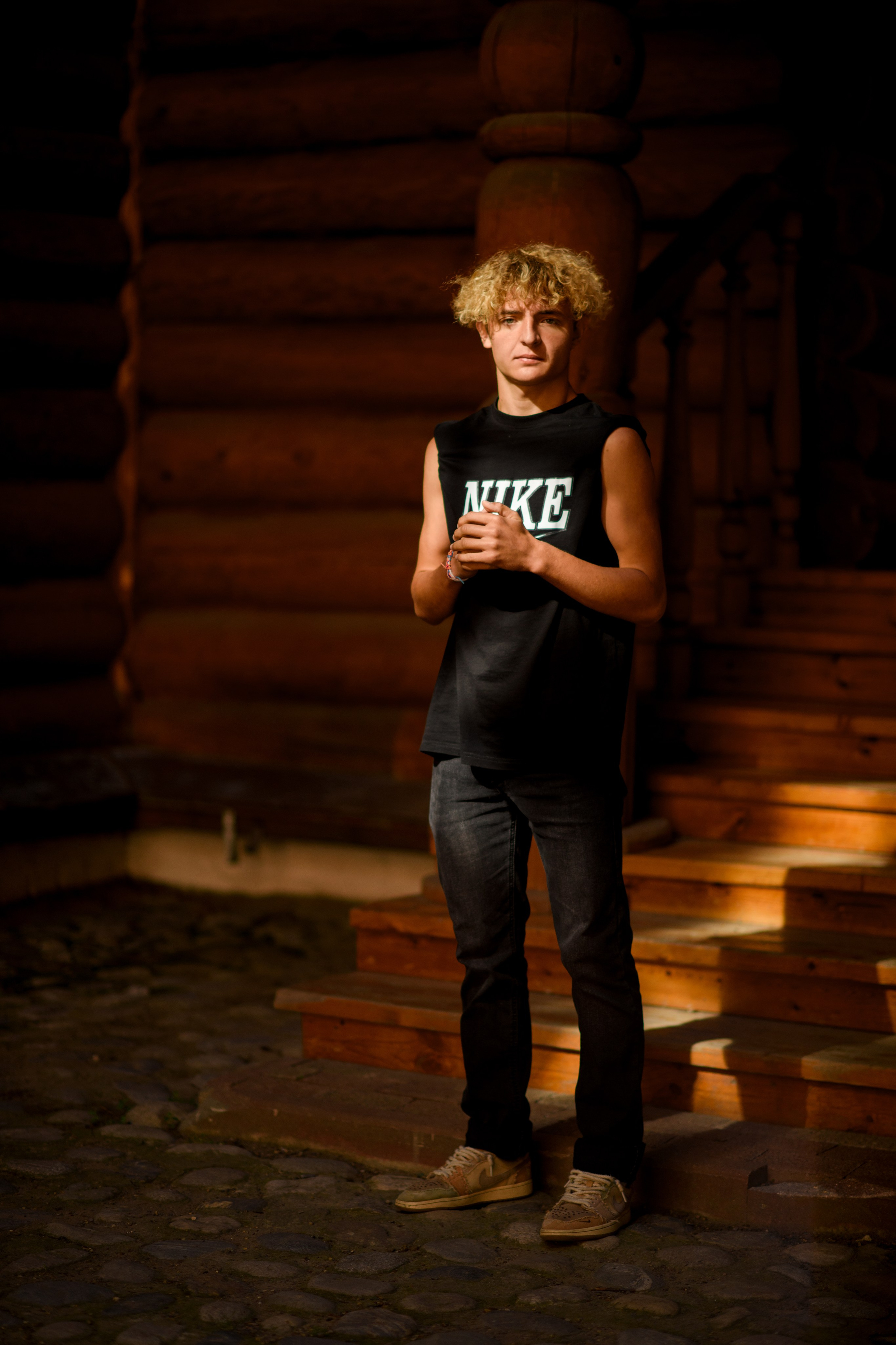 Фотосессия мальчика-подростка в Коломенском. Главная