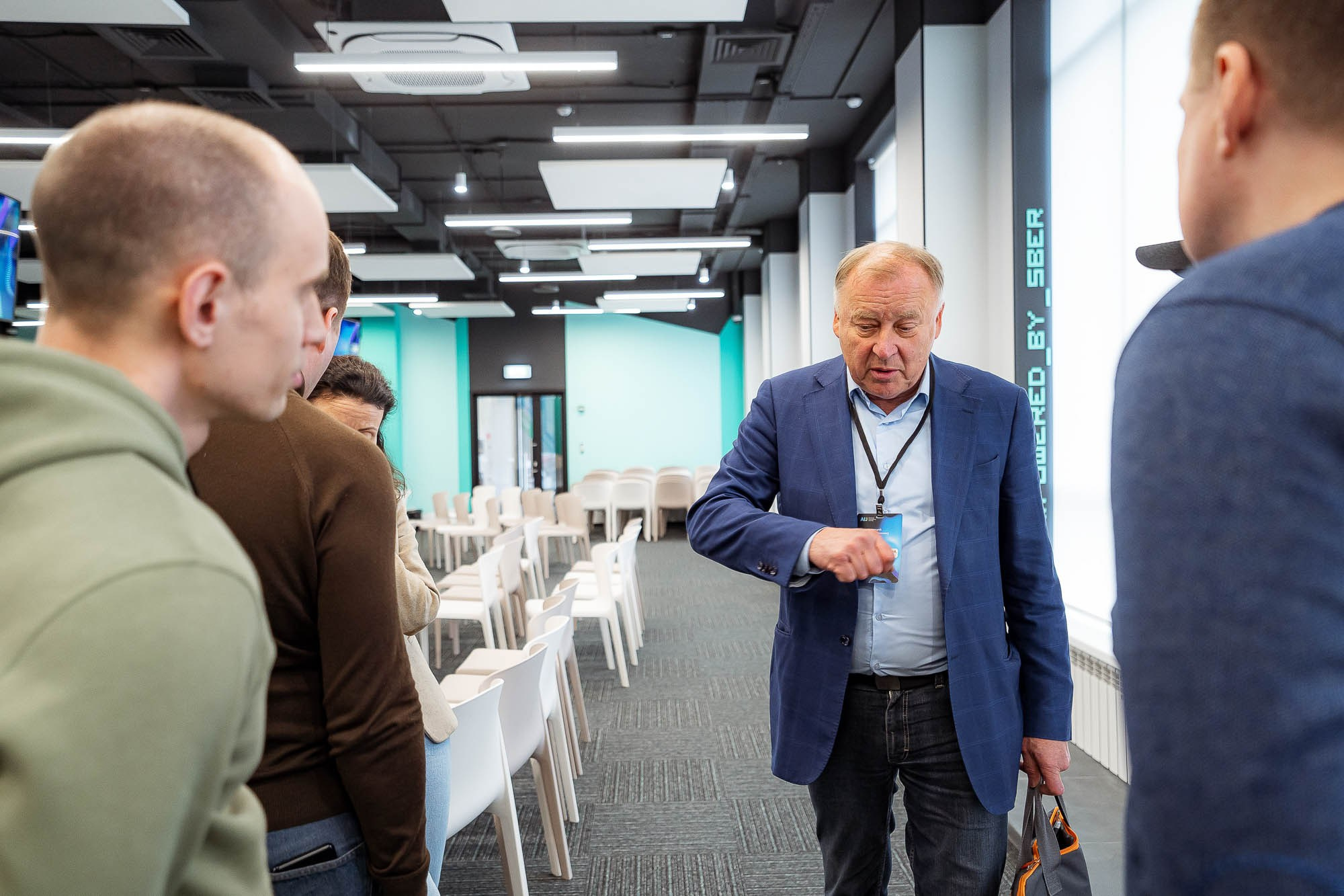 СБЕР AIJ в Школе 21. Сергей Кошкин. Репортажная и ивент-фотография в Сургуте