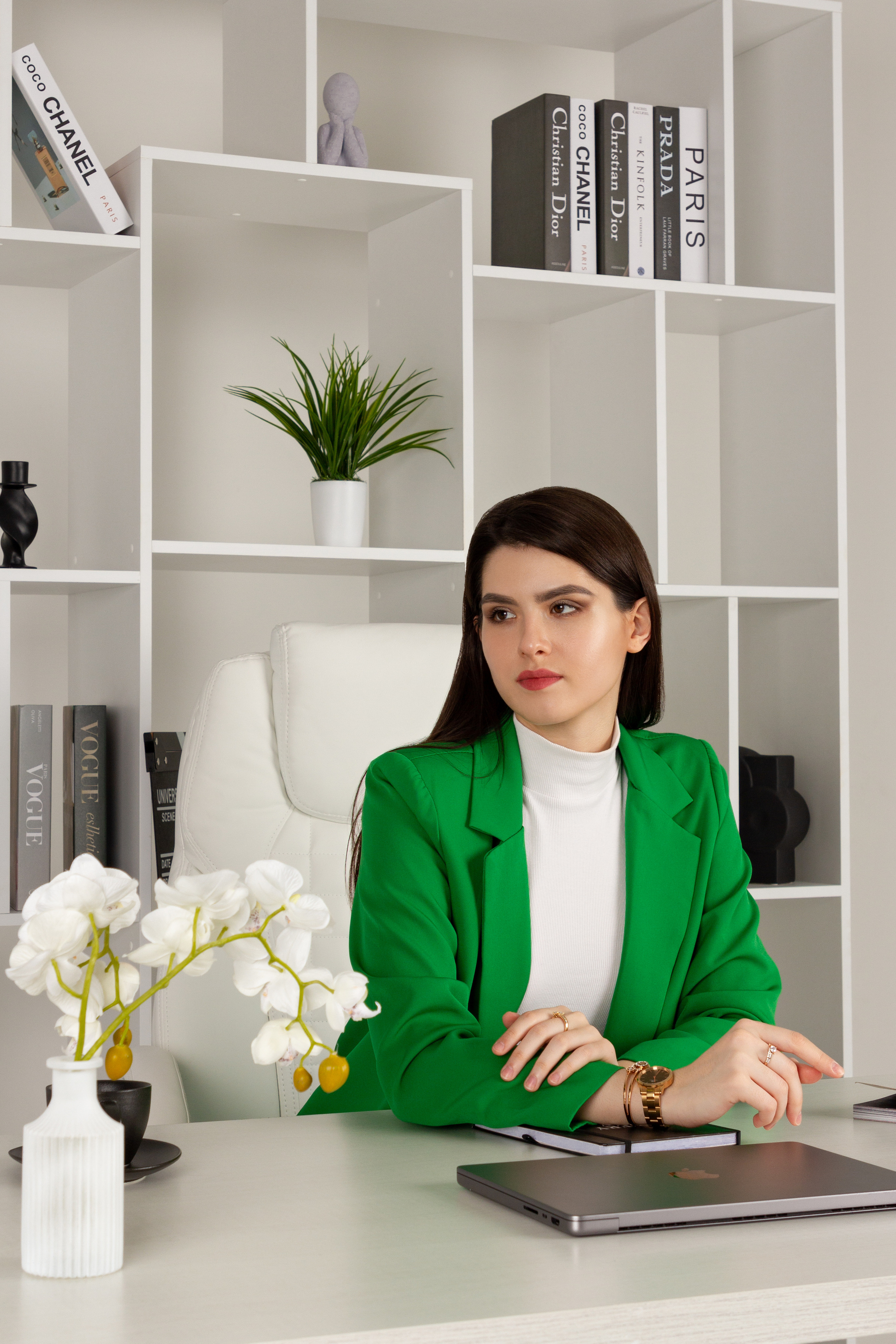 Портрет в деловом стиле, контент съёмка. Портретный и семейный фотограф в Санкт-Петербурге Ульяна Жукова