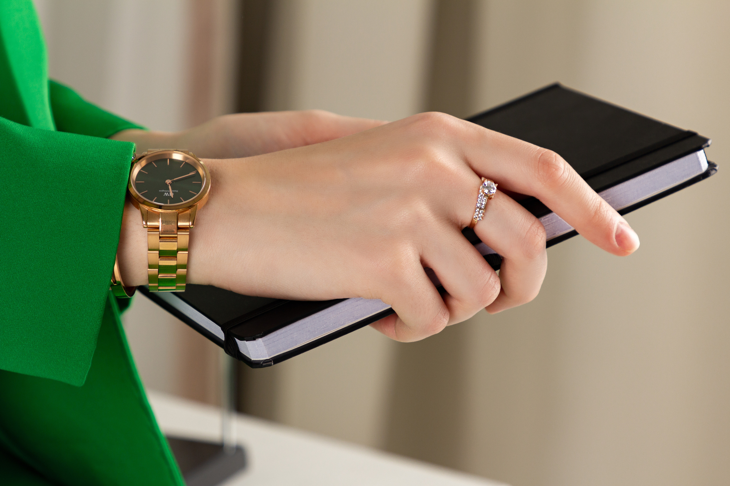 Портрет в деловом стиле, контент съёмка. Портретный и семейный фотограф в Санкт-Петербурге Ульяна Жукова