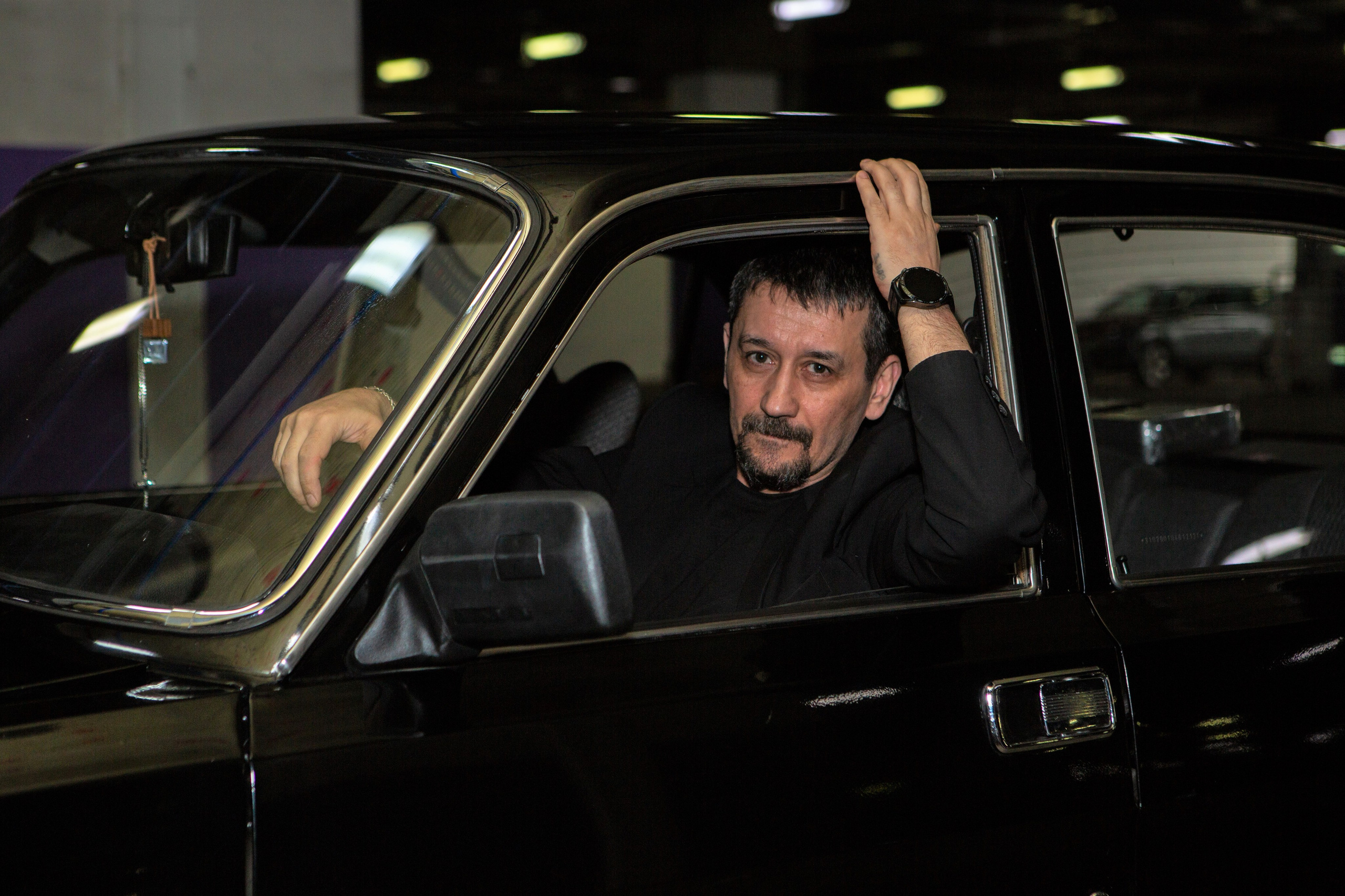 Фотосессия на парковке. Эдуард. Репортажный, семейный, свадебный, портретный фотограф