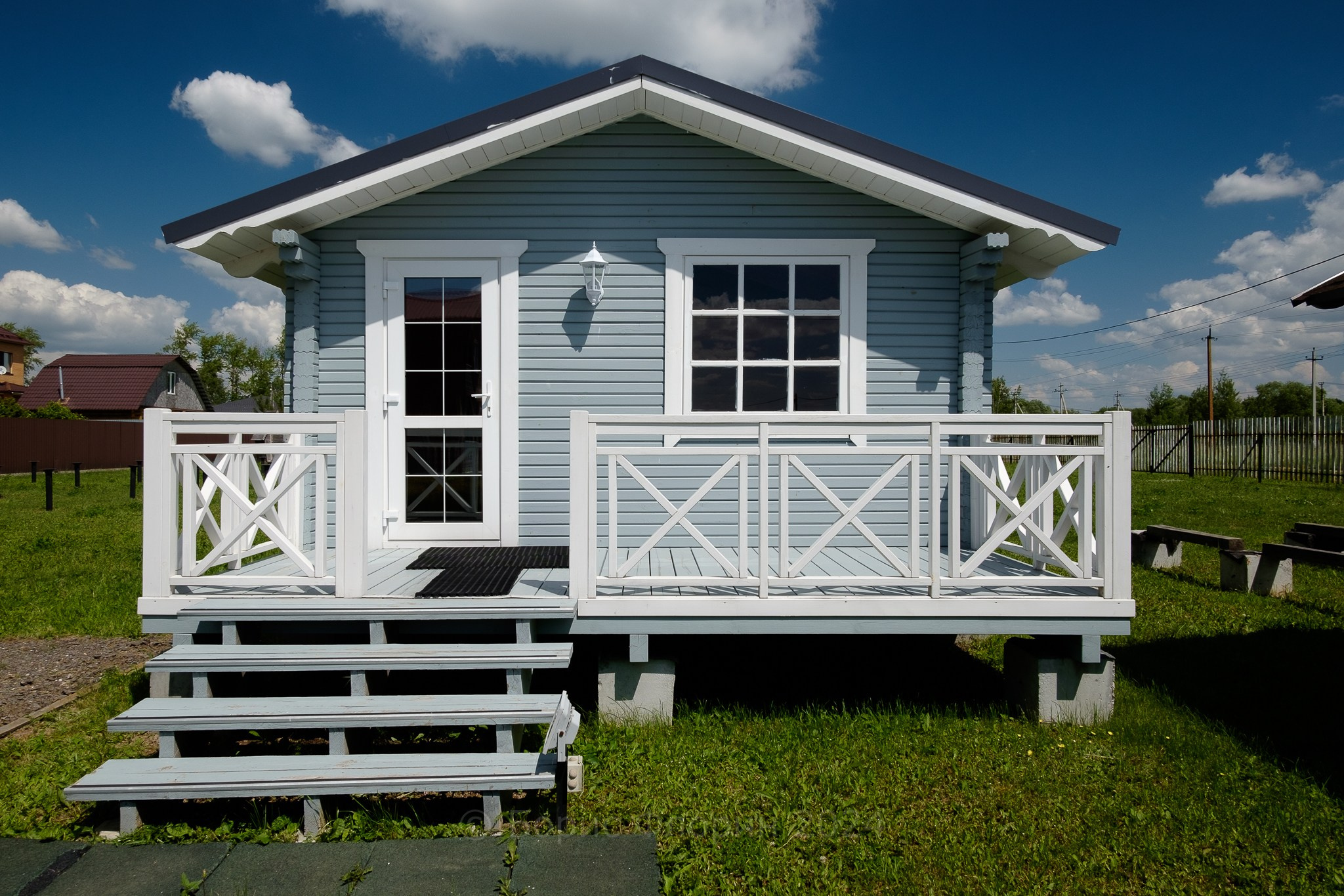 Фото для компании производителя деревянных домов и бань.
