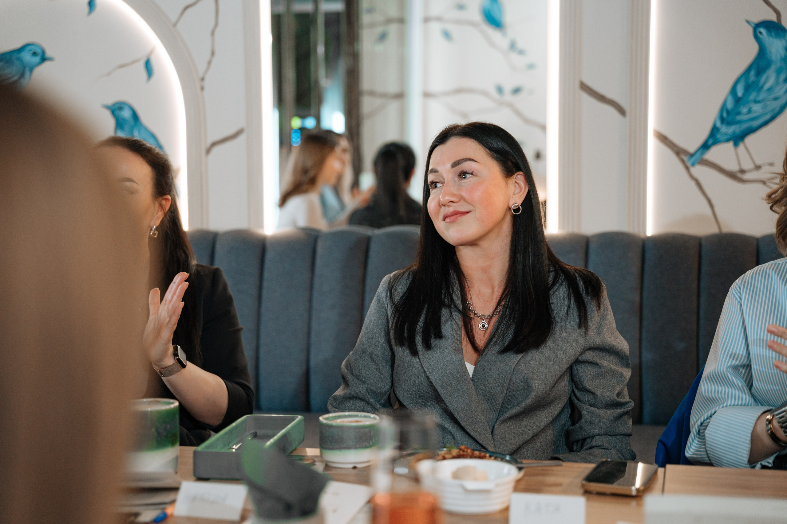 Мафия. Бар FINCH. ЖЕНСКИЙ КЛУБ LAXMI. Портретный фотограф в Санкт-Петербурге Дмитриева Наталия