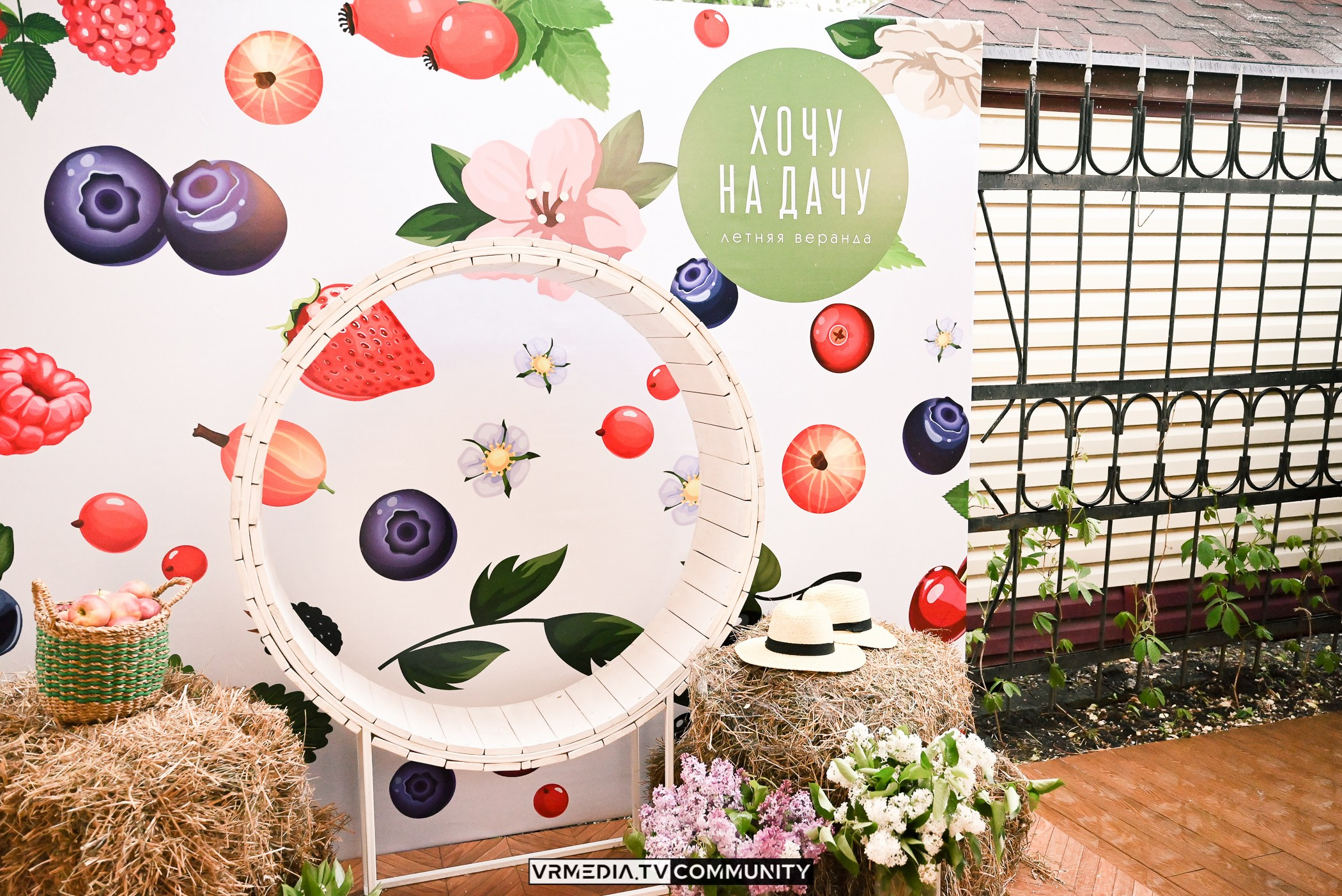 Ресторан «Volna»: Открытия летней веранды «Хочу на дачу»