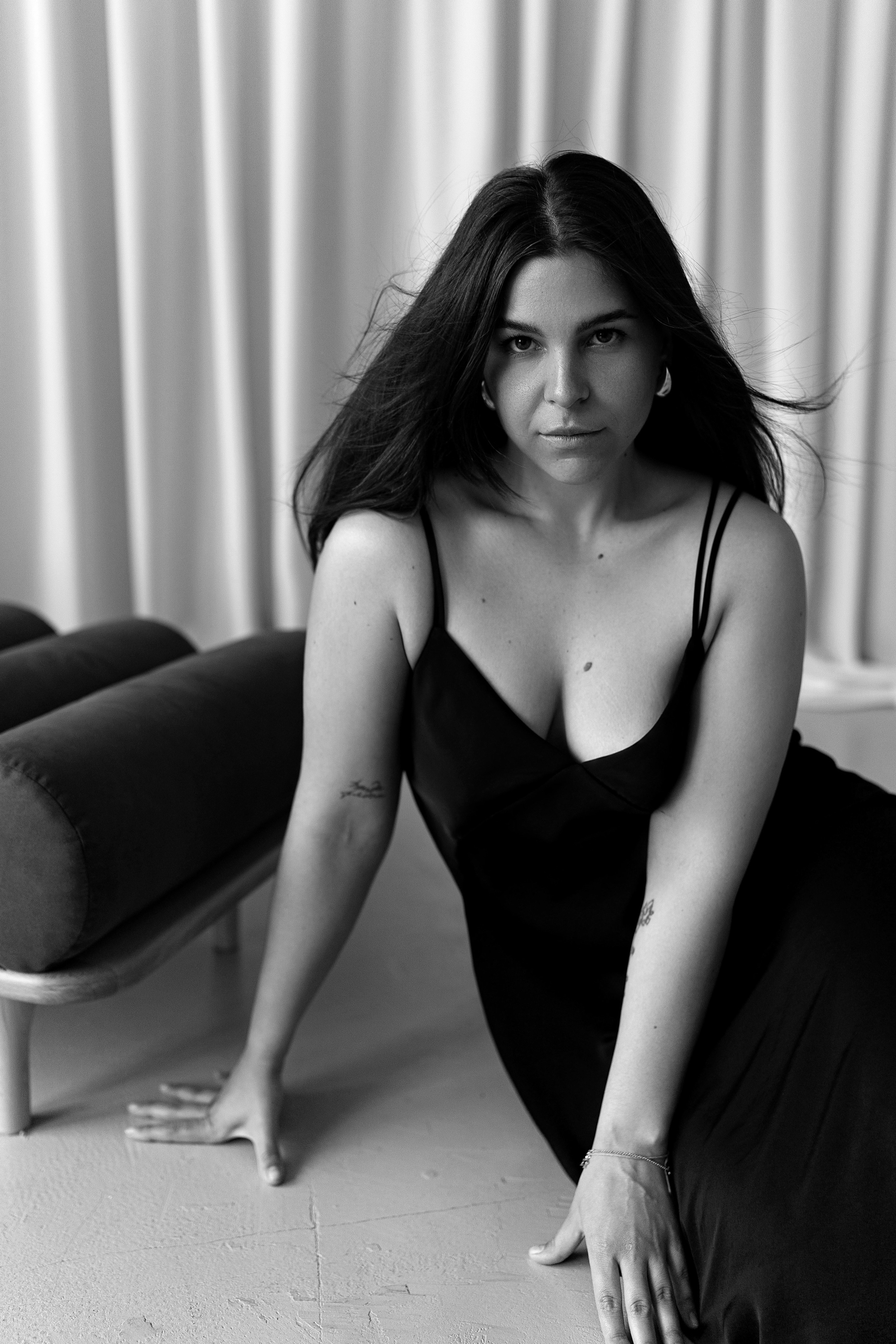 ЖЕНСКИЕ СЪЕМКИ. ЖЕНСКИЙ ФОТОГРАФ КРИСТИНА ВИГЕЛЬ