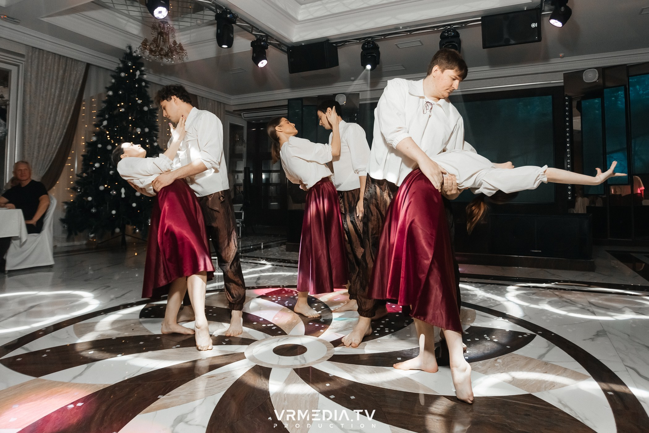 Новогодний вечер в ресторане «Лазурный Берег»