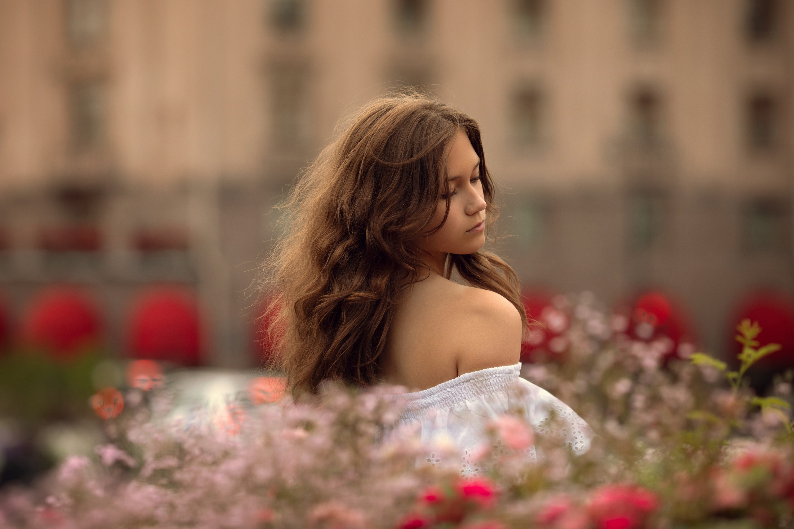 Фотосессия для девушки подростка в центре города. Детский и семейный фотограф Муксимова Ирина