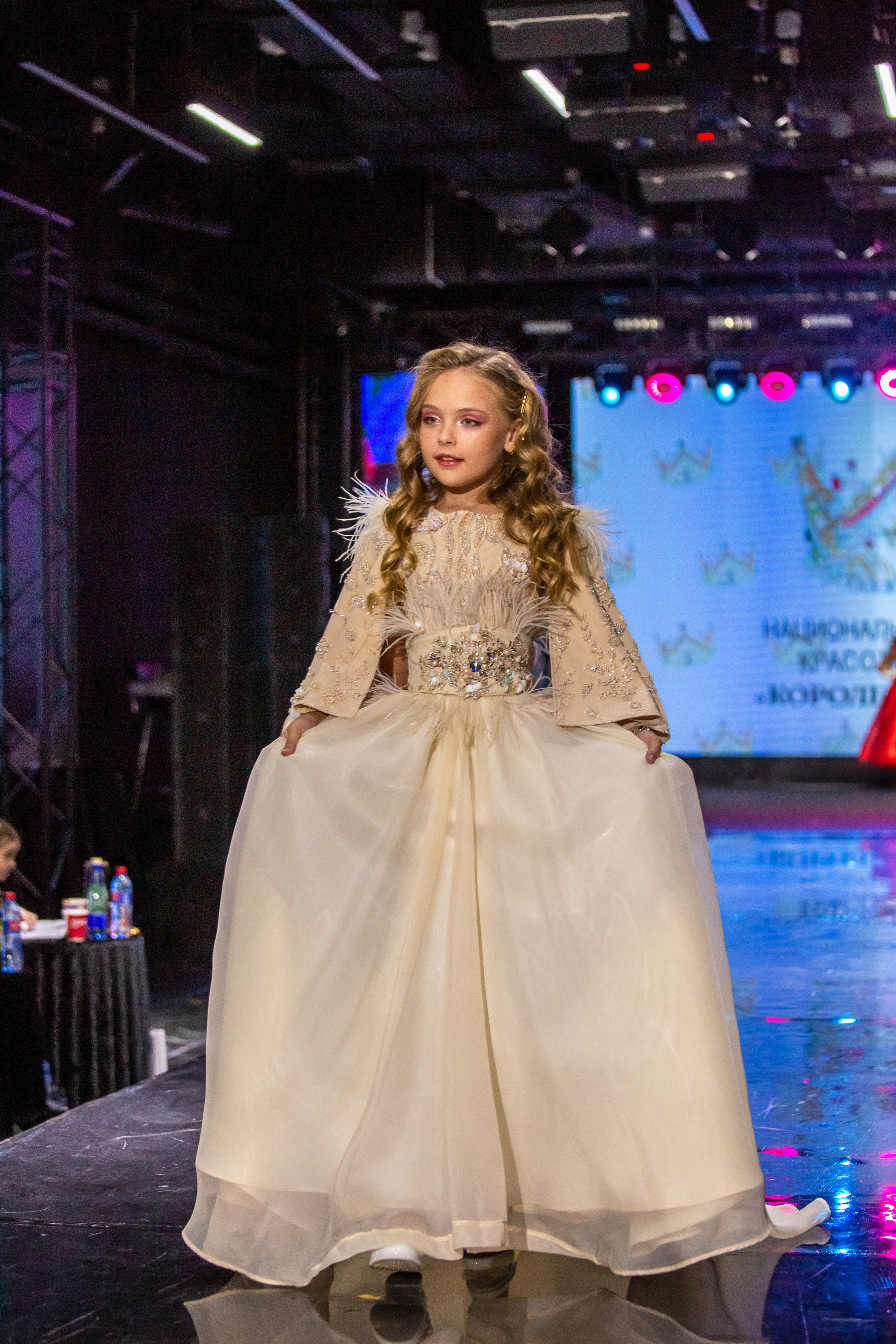 Юная королева Москвы 2024. Репортажный, семейный, свадебный, портретный фотограф