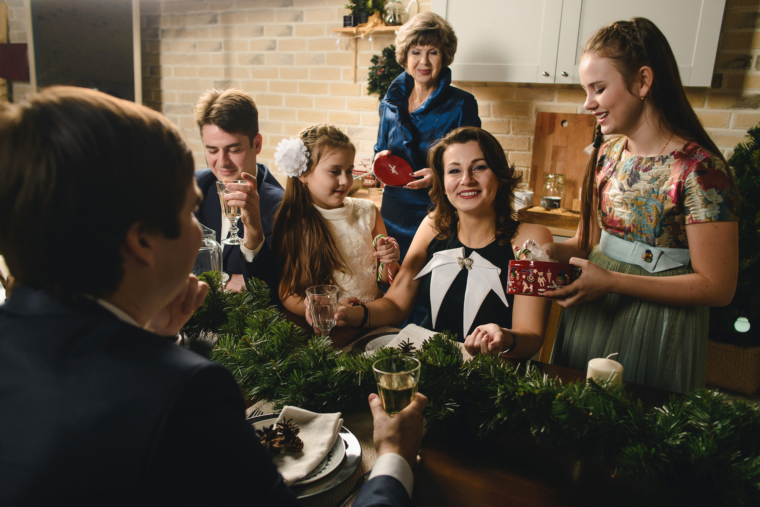 BIG FAMILY. Главная