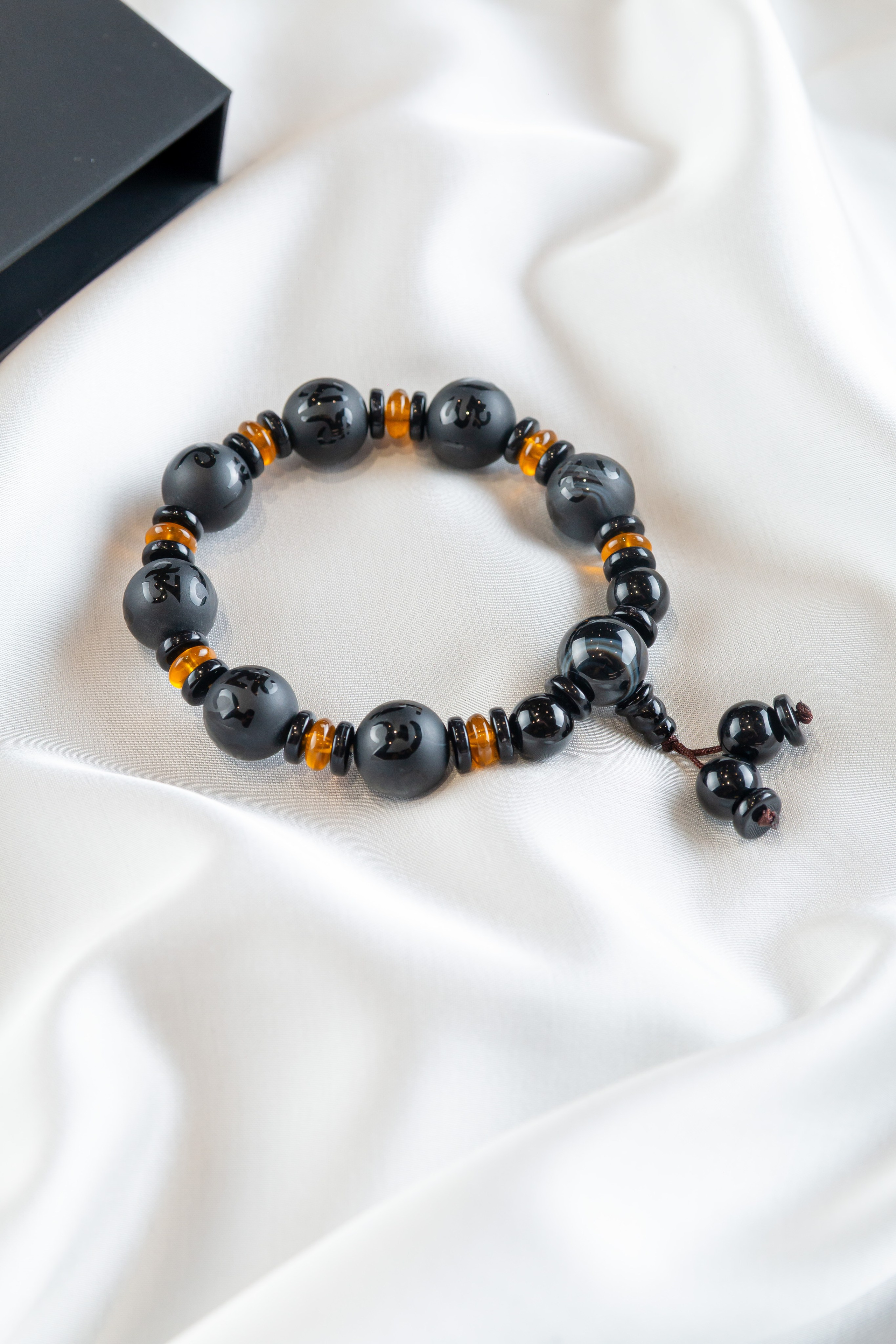 Shambala. Александр Стряпунин — предметный фотограф в Улан-Удэ