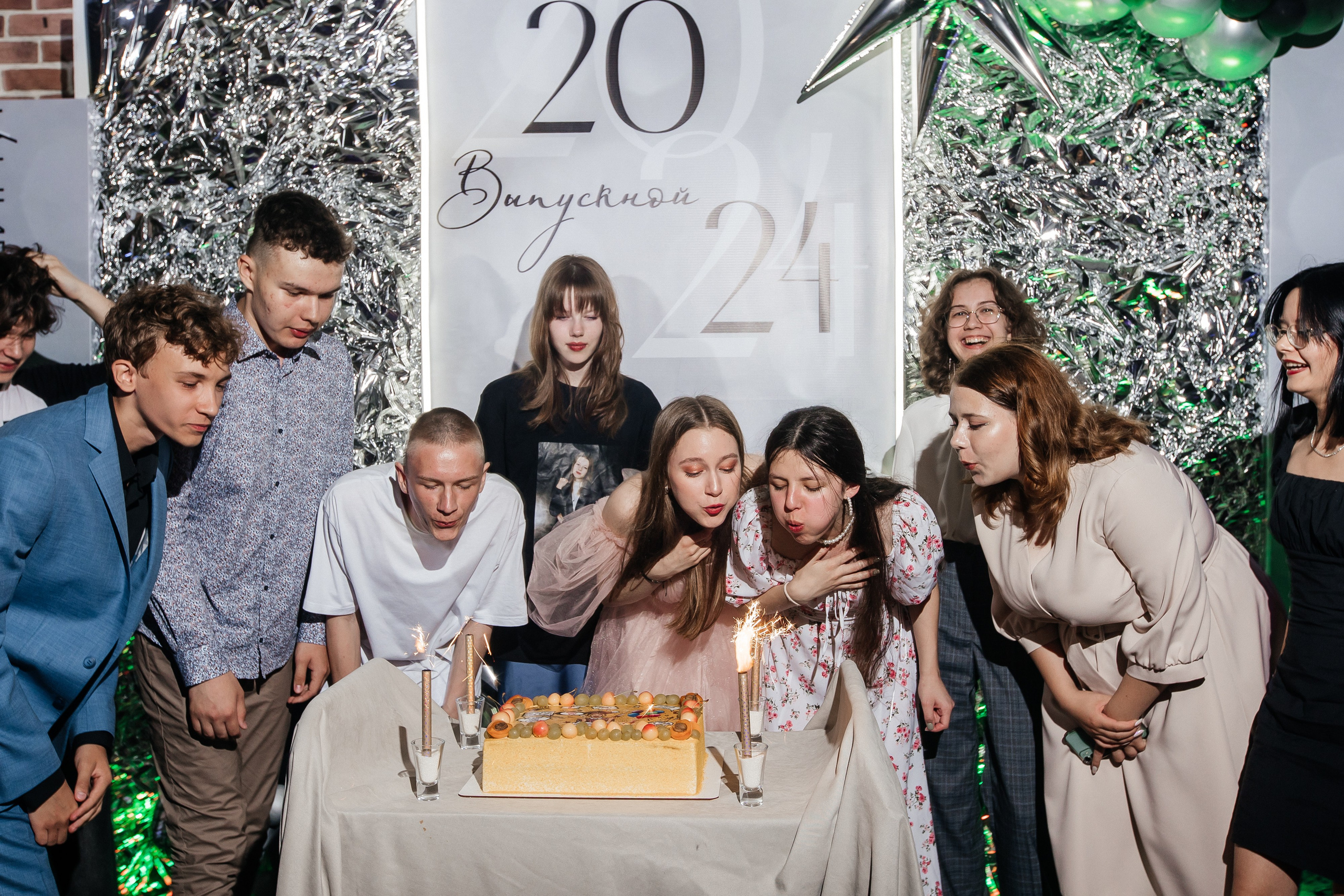 Выпускной 2024 Foodstory. Свадебный и портретный фотограф Алина Иванова. Екатеринбург-Москва