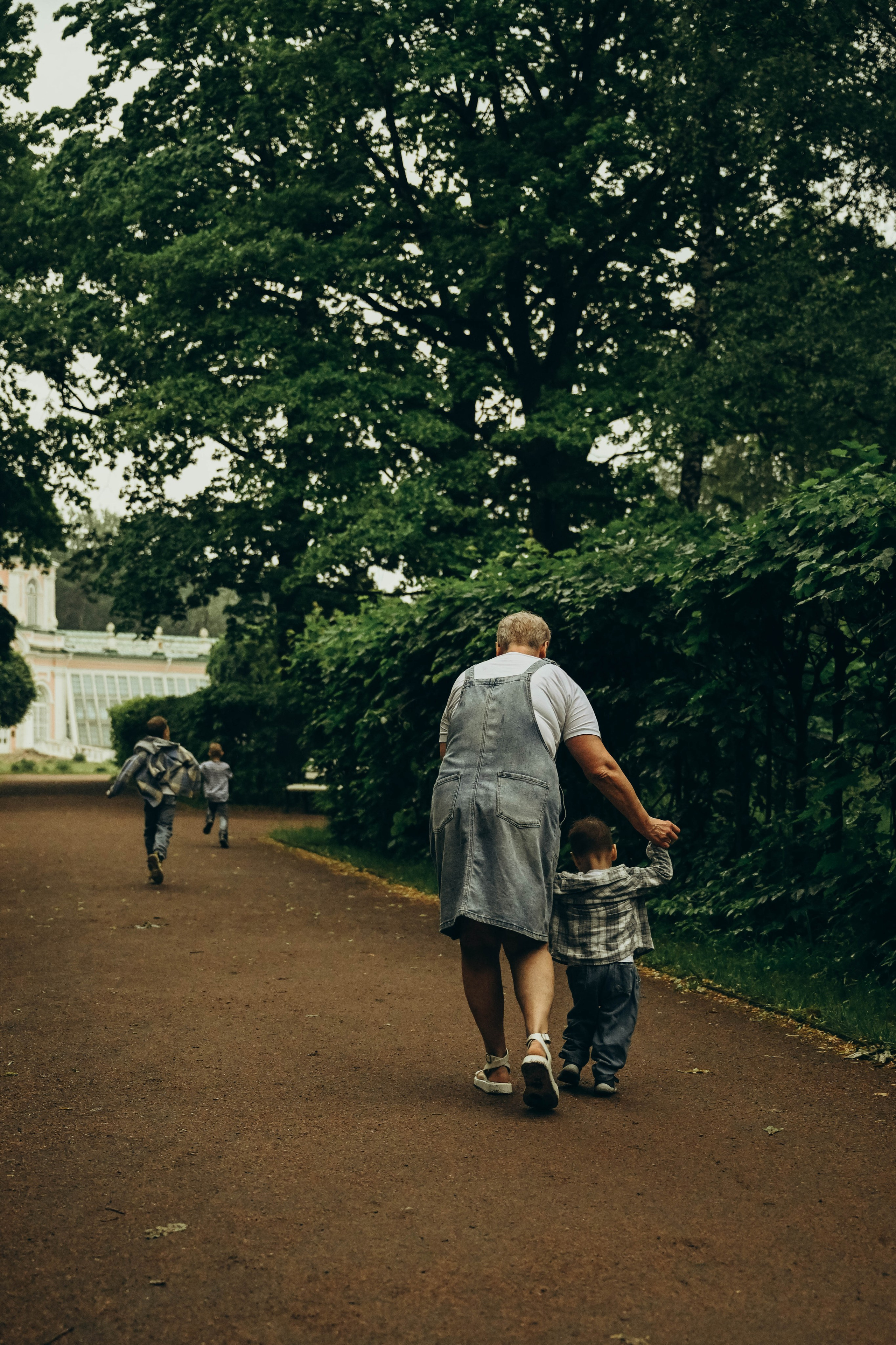 Большая семья в Кусково. Семейный фотограф в Москве Люберцах Ирина Вронская