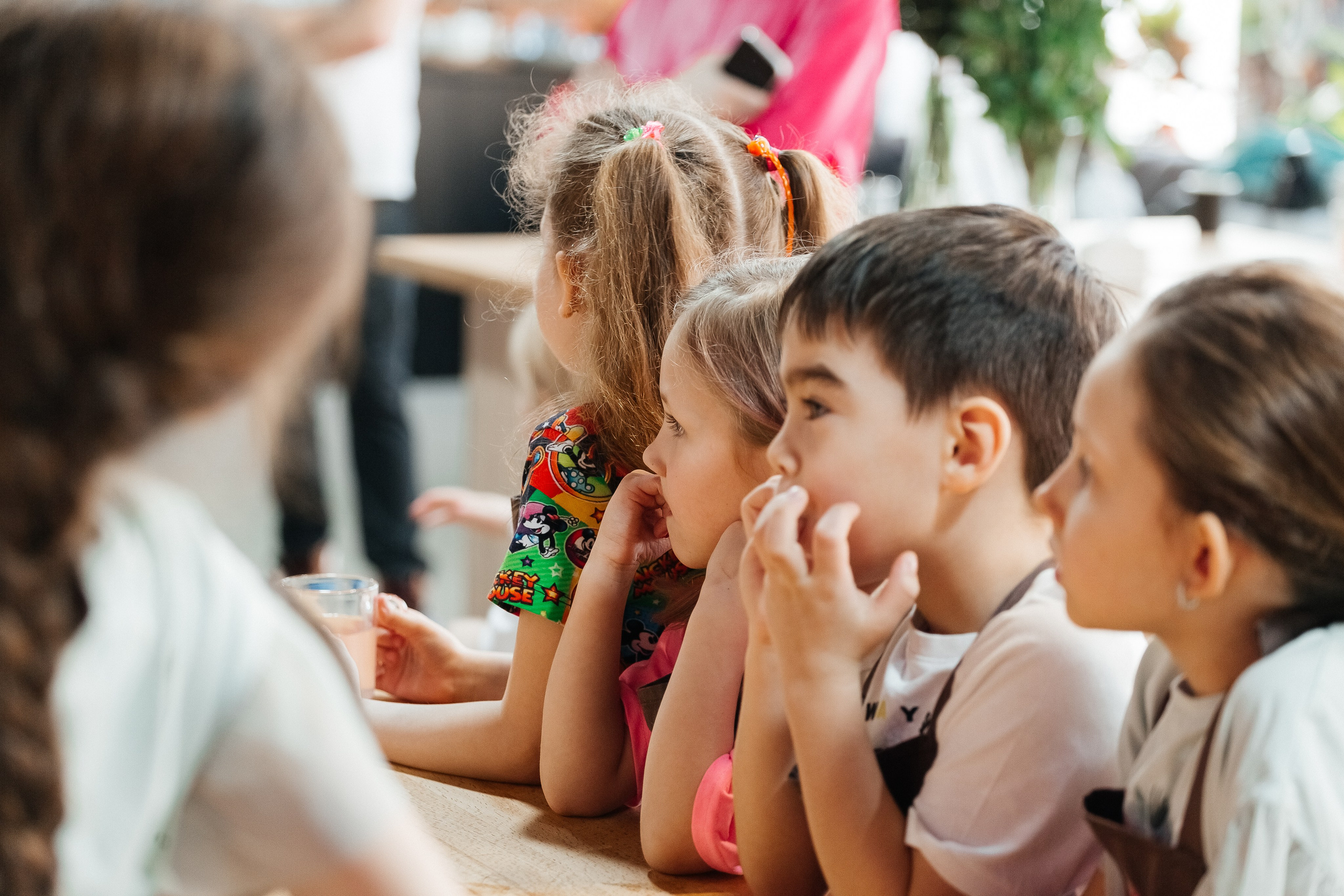 Детский мастер-класс в «АРТиШОК». Фотограф Кемерово | Сергей