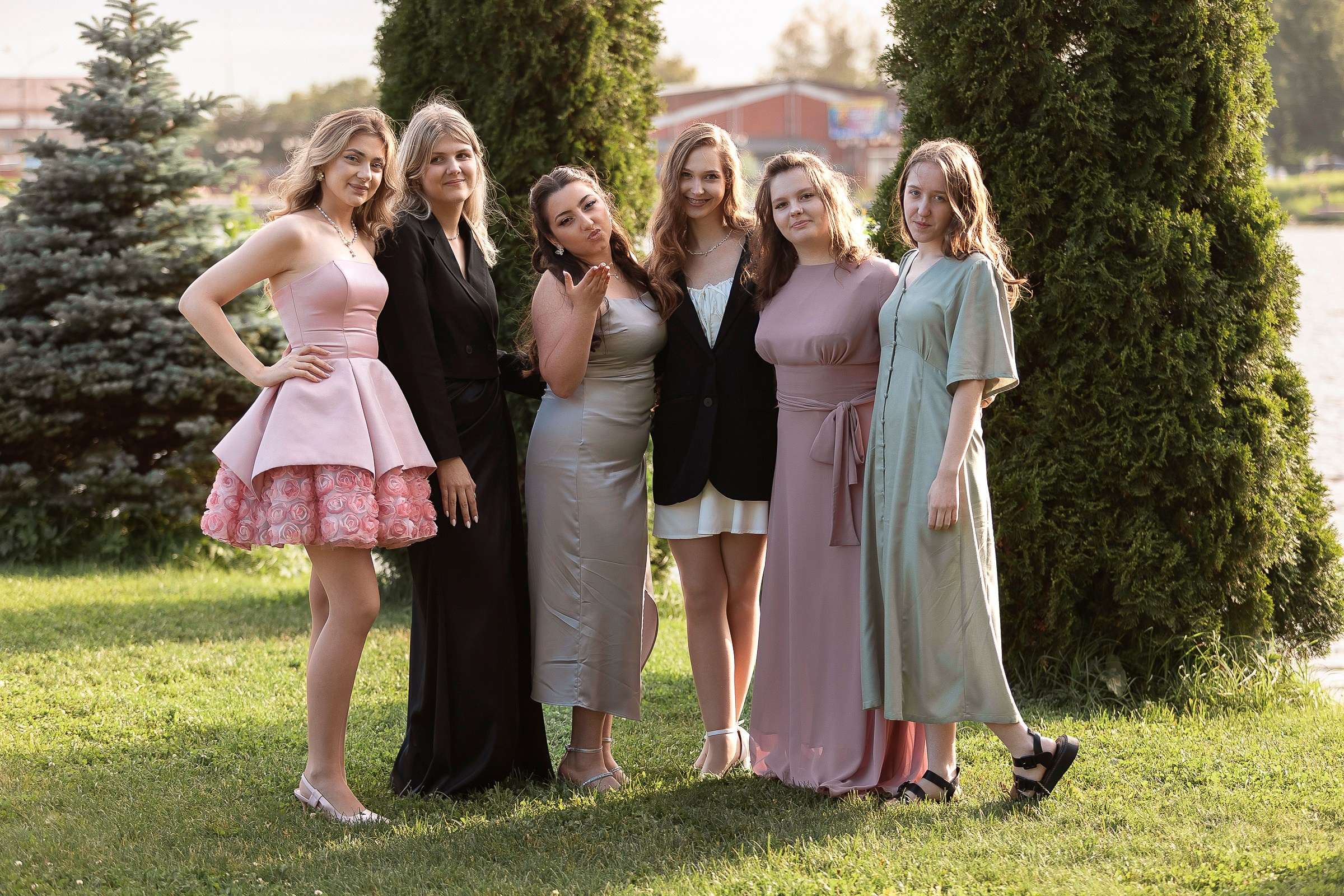 Выпускной СОШ № 15 Электросталь. Семейный и свадебный фотограф в Москве Леванова Александра