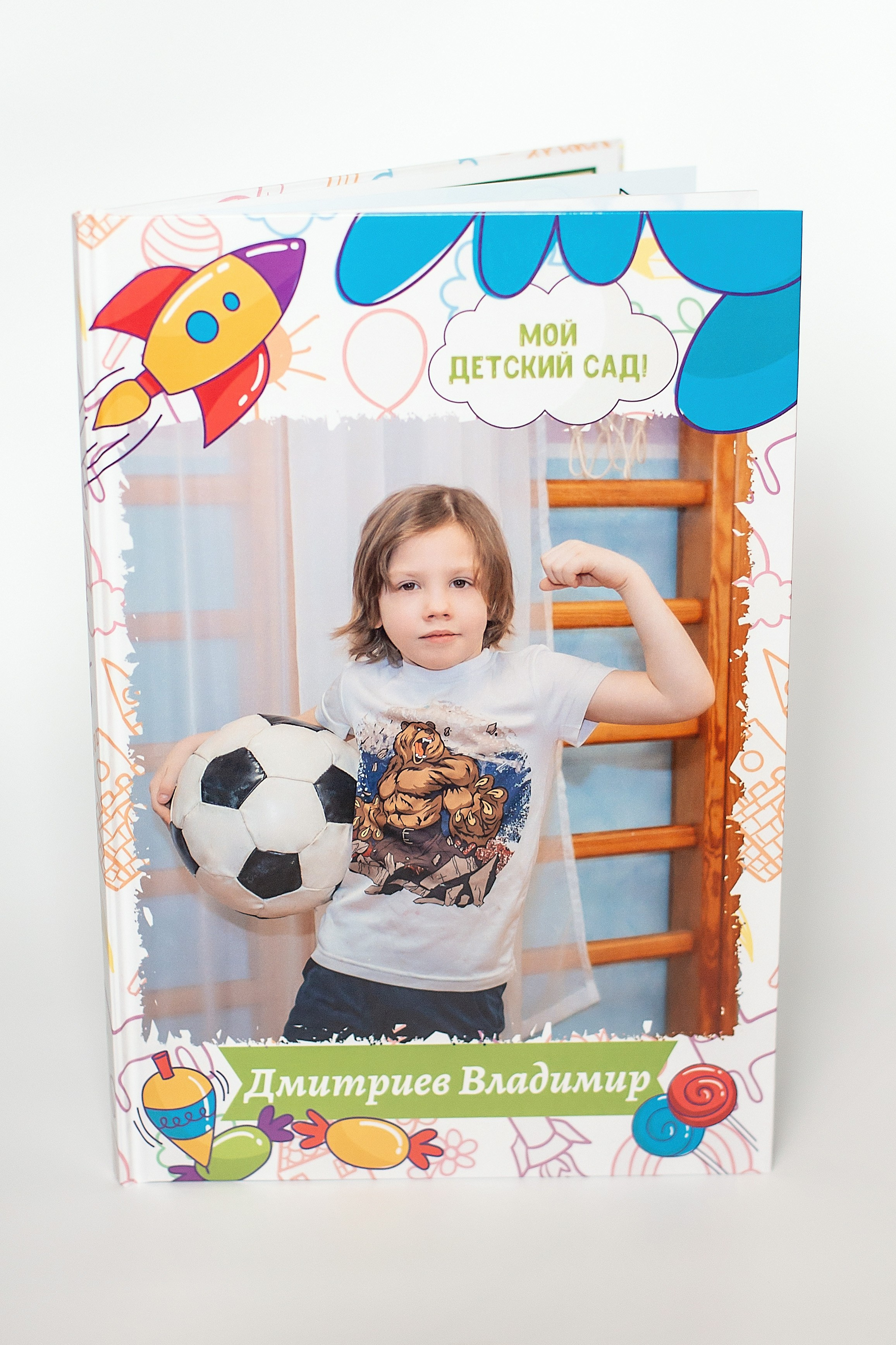 Выпускной фотоальбом 2025. Семейный фотограф в Санкт-Петербурге