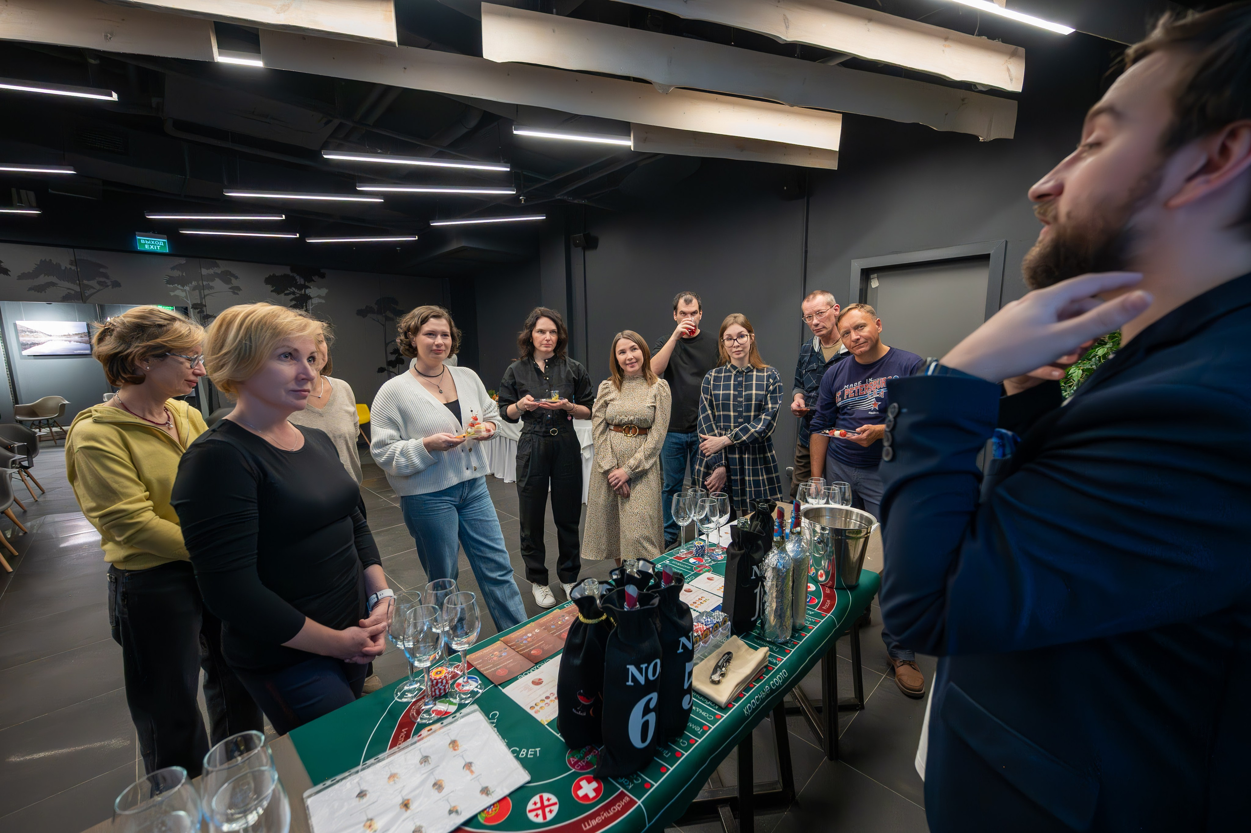 MICE мероприятие — мастер класс по акварели. Репортажный фотограф в Красной Поляне и Сочи Павлюченко Екатерина