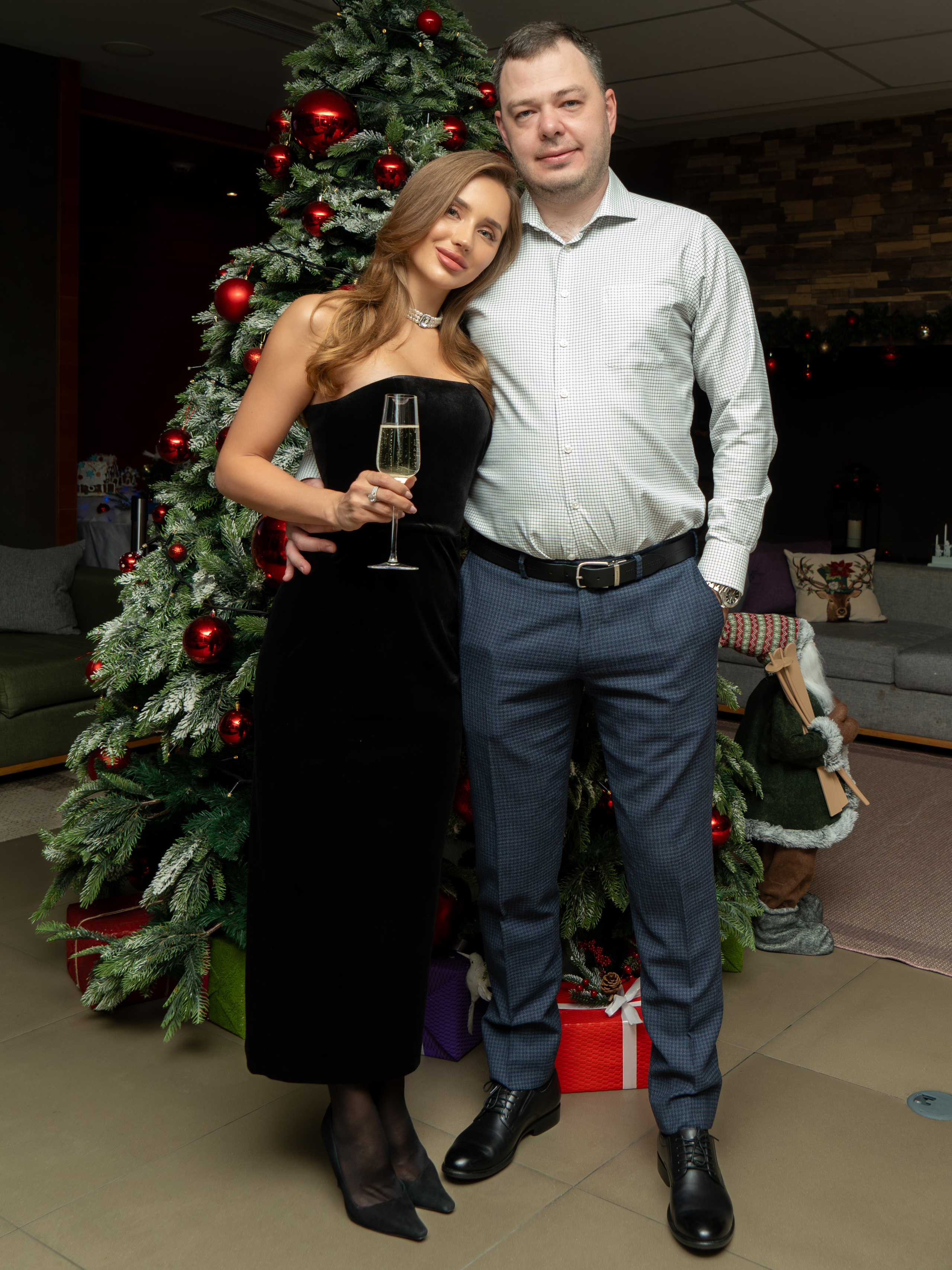 Новый год 2024 в ресторане Эрбелия. Репортажный фотограф в Красной Поляне и Сочи Павлюченко Екатерина