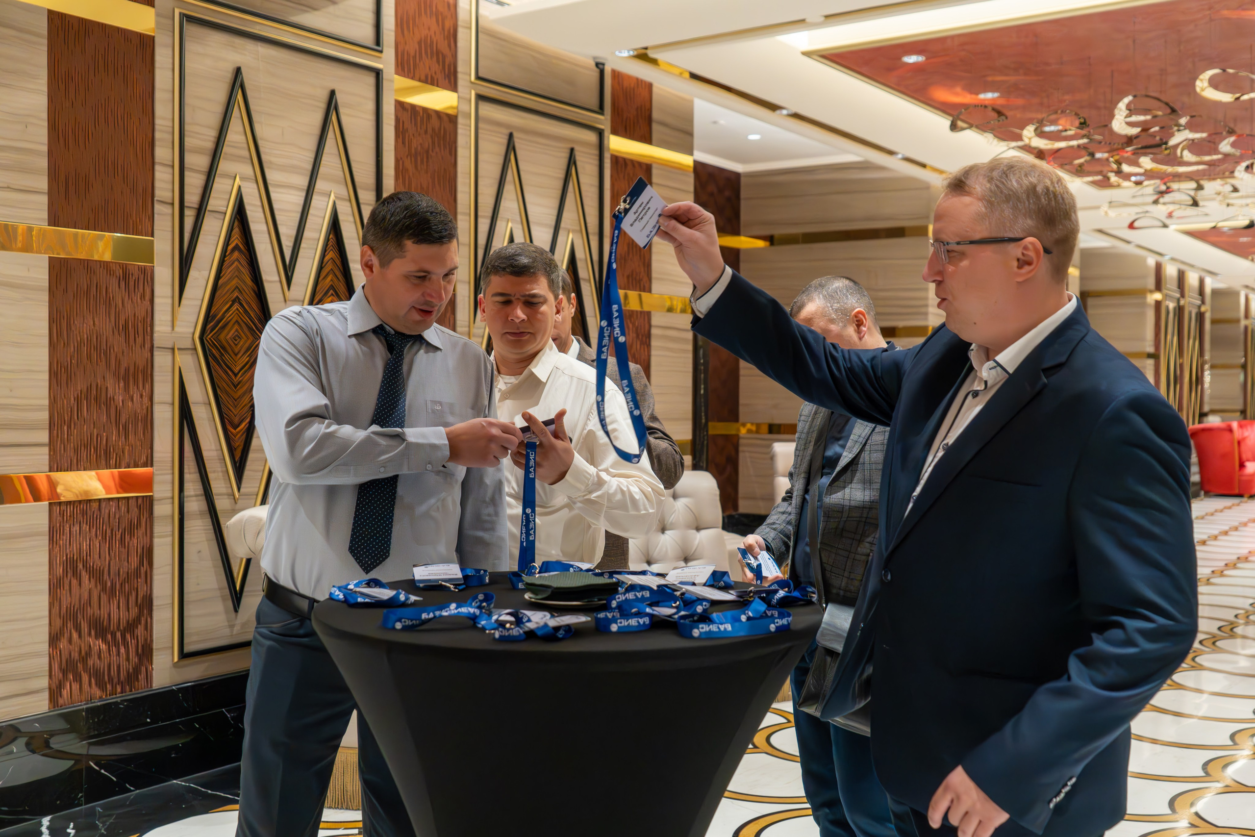 MICE мероприятие для компании «Базис». Репортажный фотограф в Красной Поляне и Сочи Павлюченко Екатерина