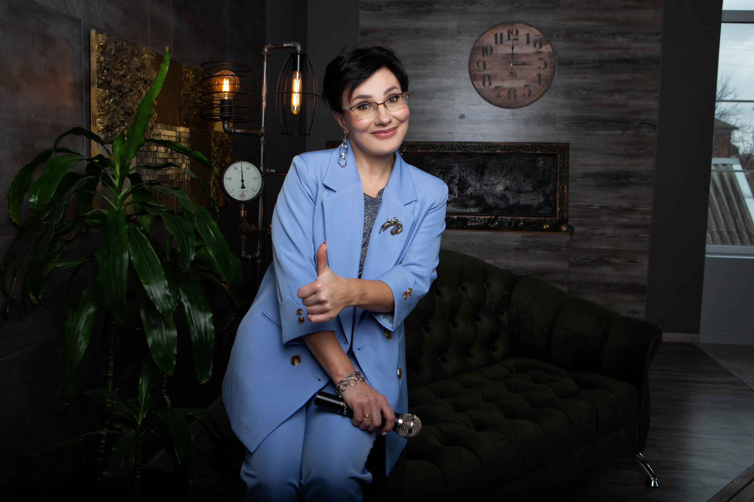 Контент съёмка для ведущей. Главная