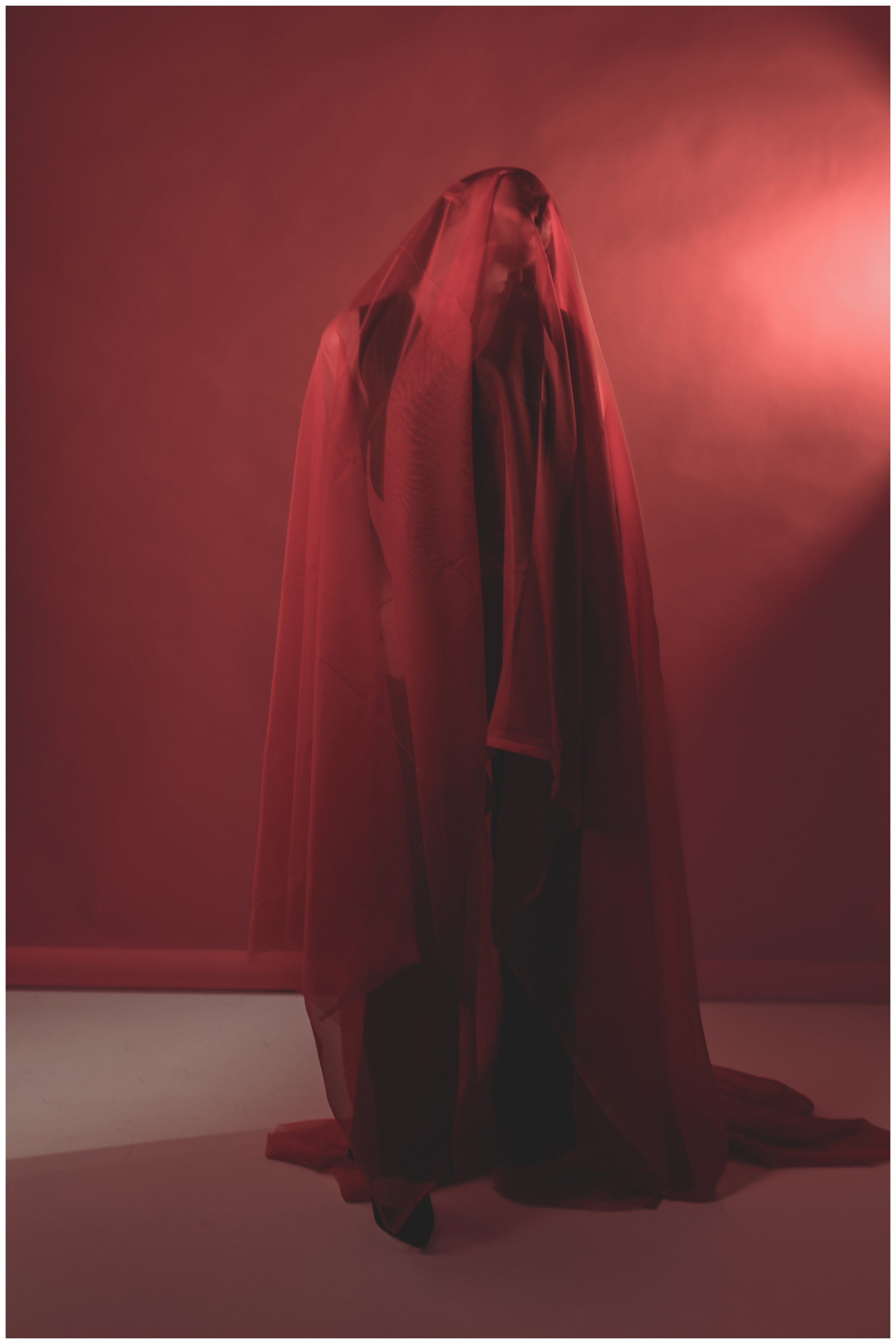 Александра. Портретный фотограф в Орле. Готовые фото за 3 дня! Помощь в позировании. Советы по организации