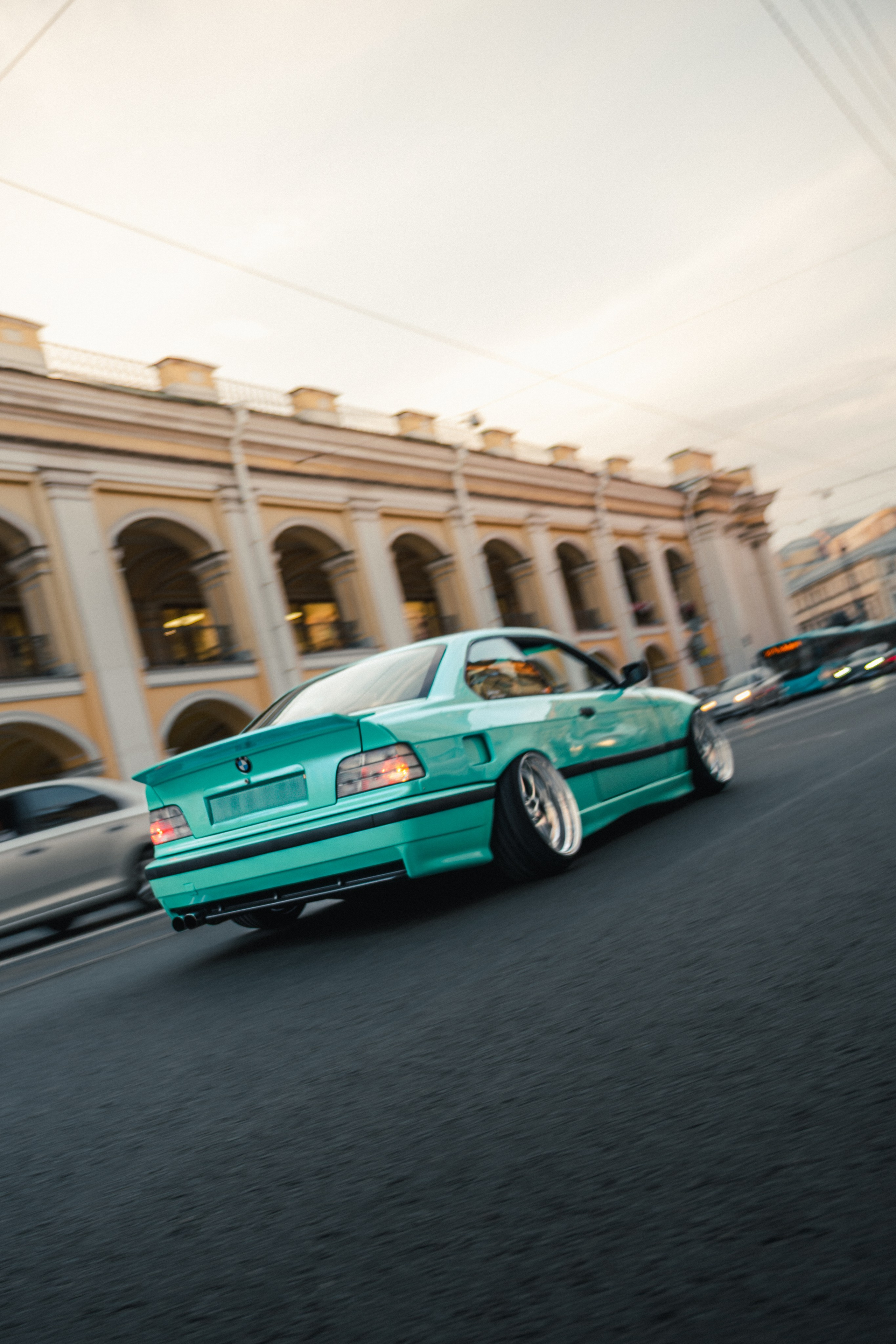 BMW E36. Valya Fleks