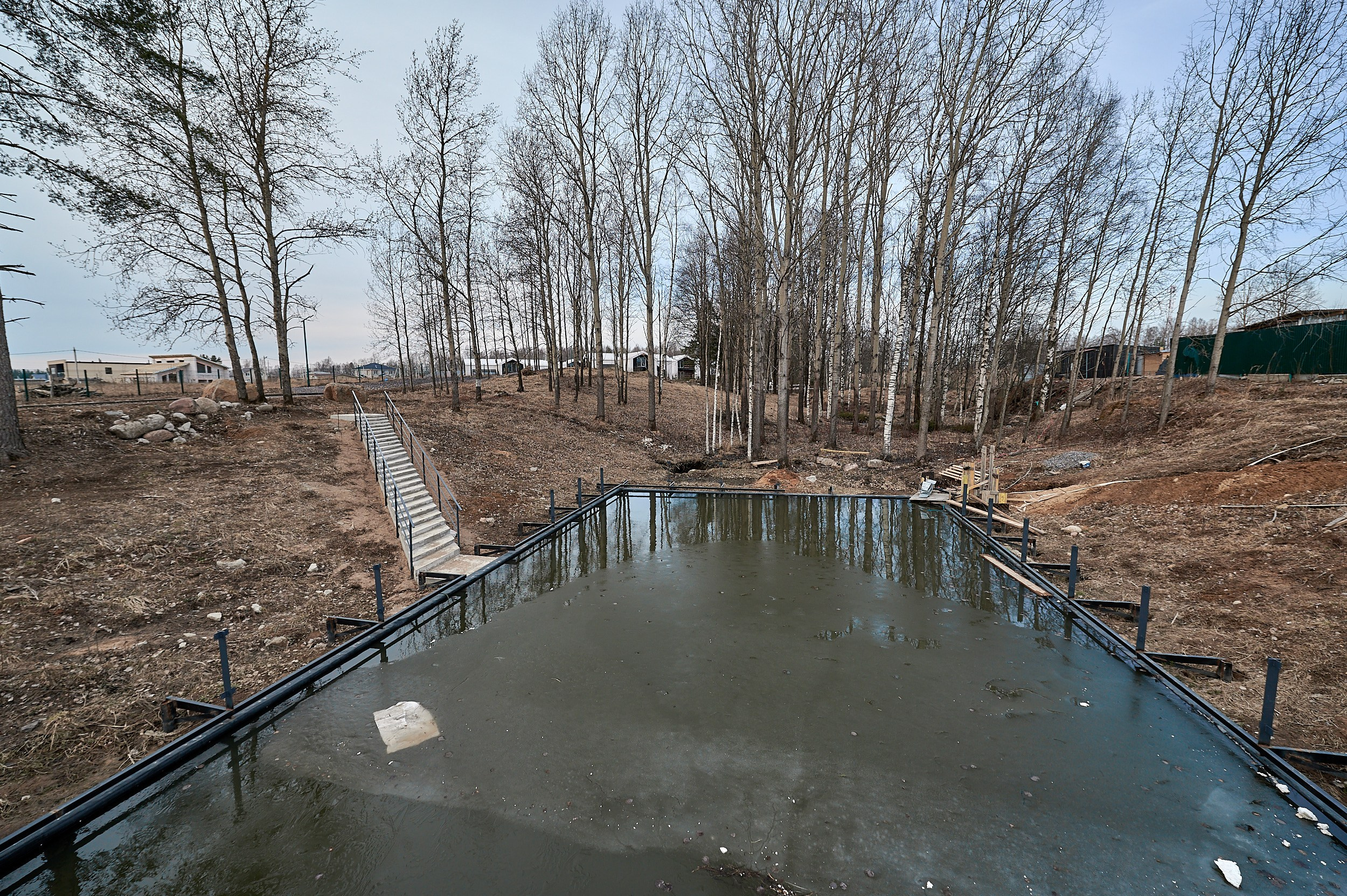 Строительсво Hugge Life Country Club