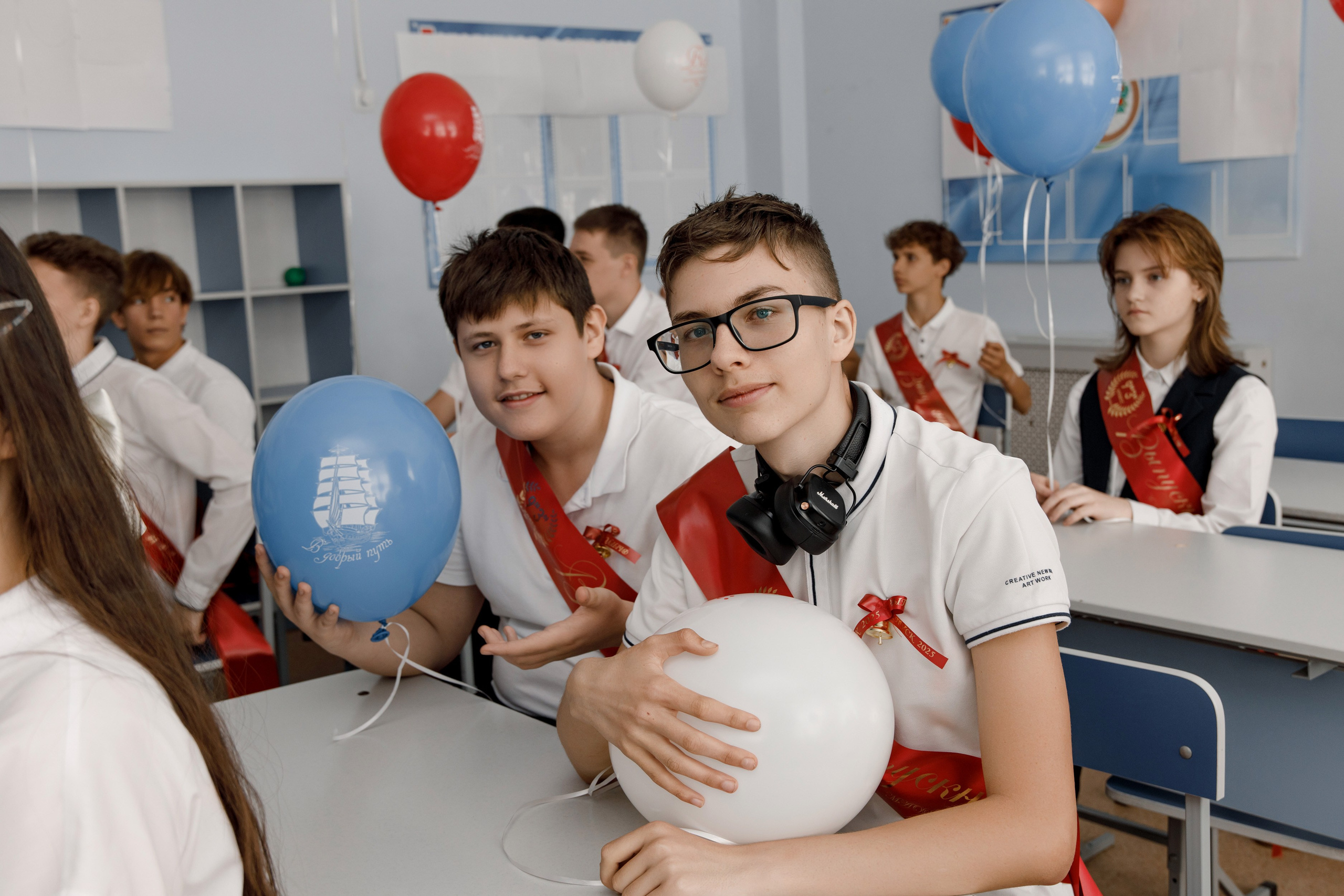 Школа 107 г. Краснодар. Выпускные альбомы в Краснодарском крае