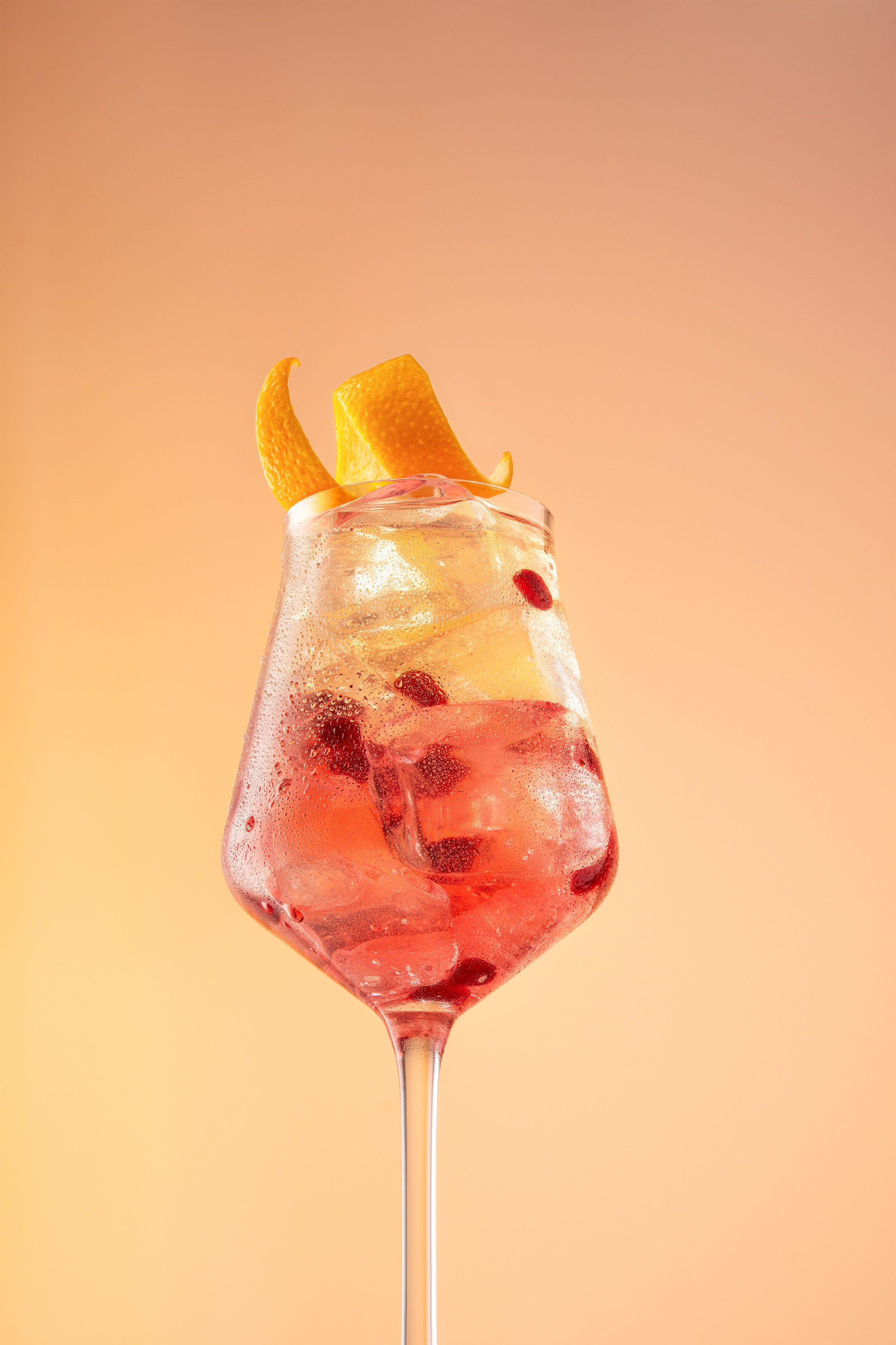 Стекло, бутылки, банки. Фудфотограф и предметный фотограф в Нижнем Новгороде Надежда Серова