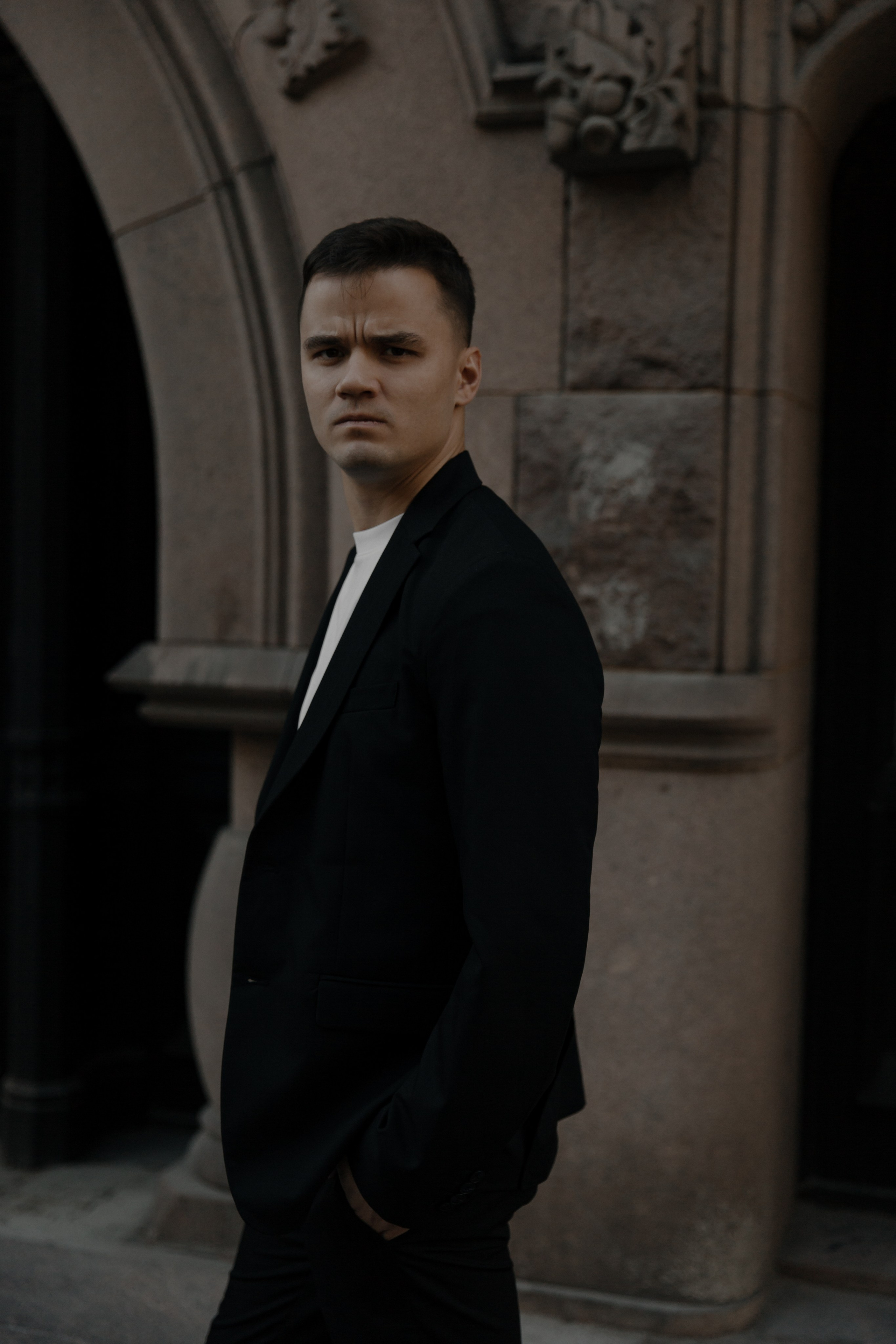 16.09.2024. RETOUCH-HOUSE