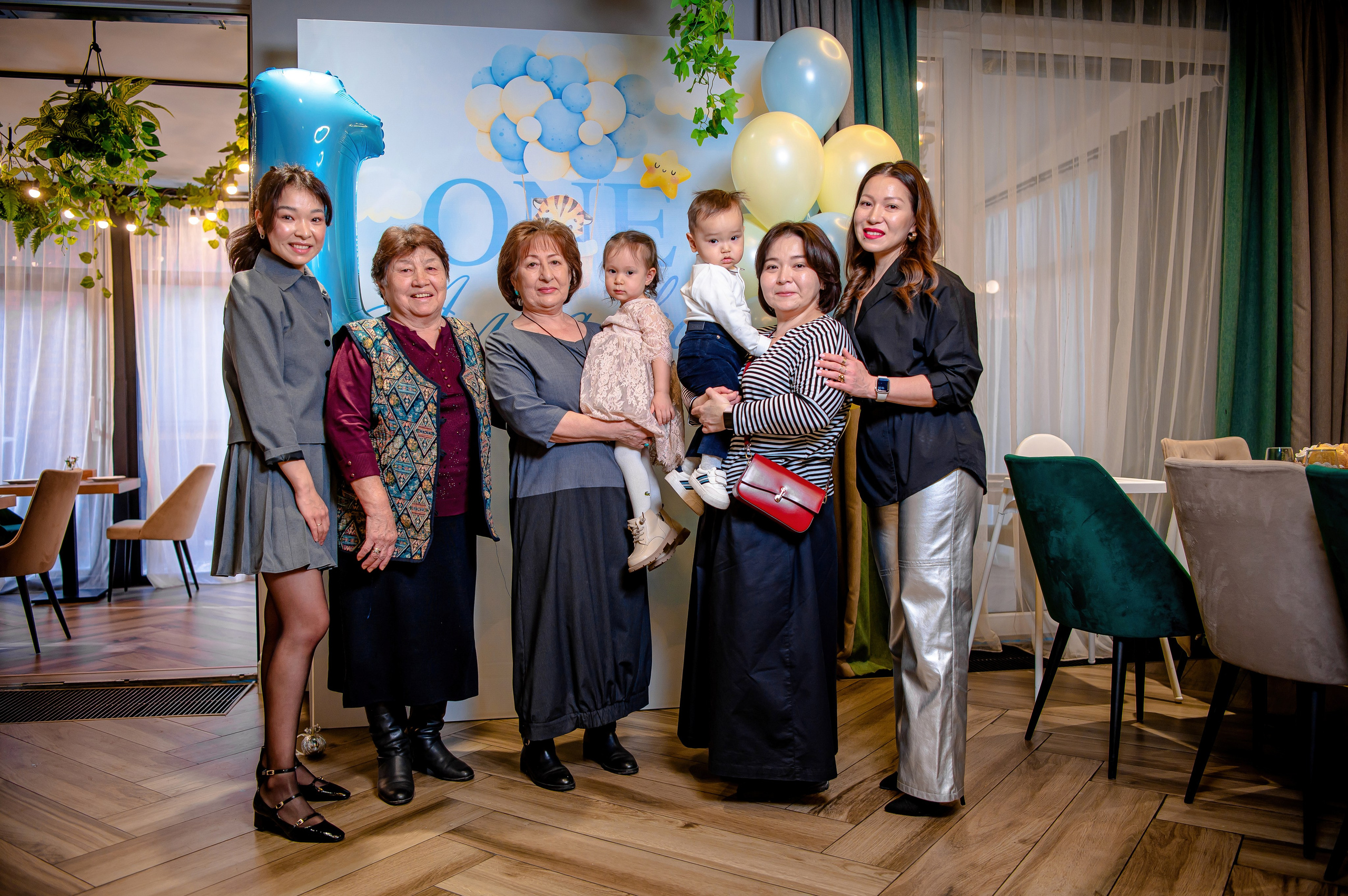 Вечеринки. Праздники. Елена Северина фотограф, Алматы: репортаж (спорт, концерты, конференции), предметная и фуд-съёмка, портреты, каталоги, фэшн, ретушь