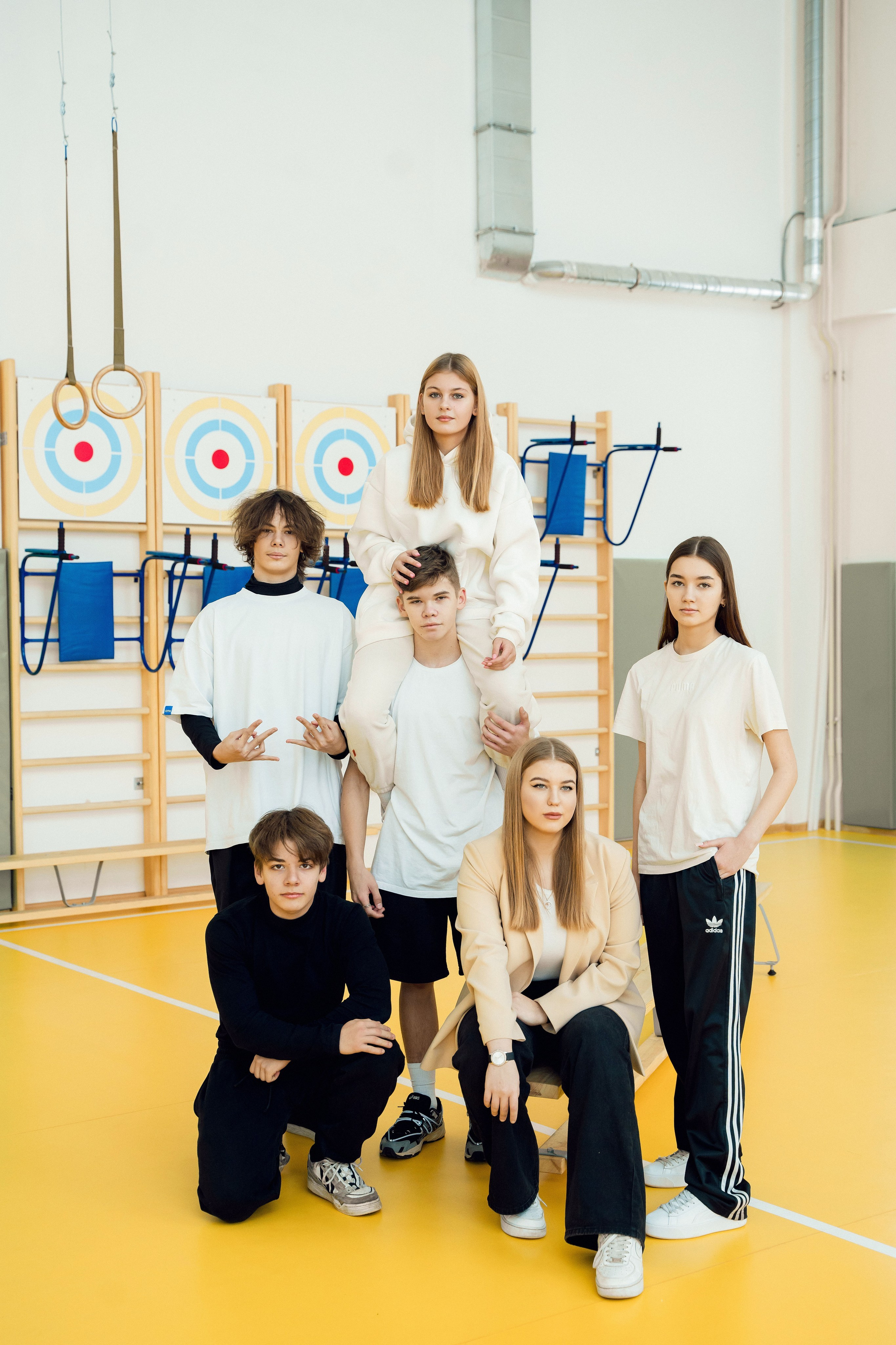 ФОТО СТАРШАЯ ШКОЛА. Выпускные альбомы ДНР, Донецк