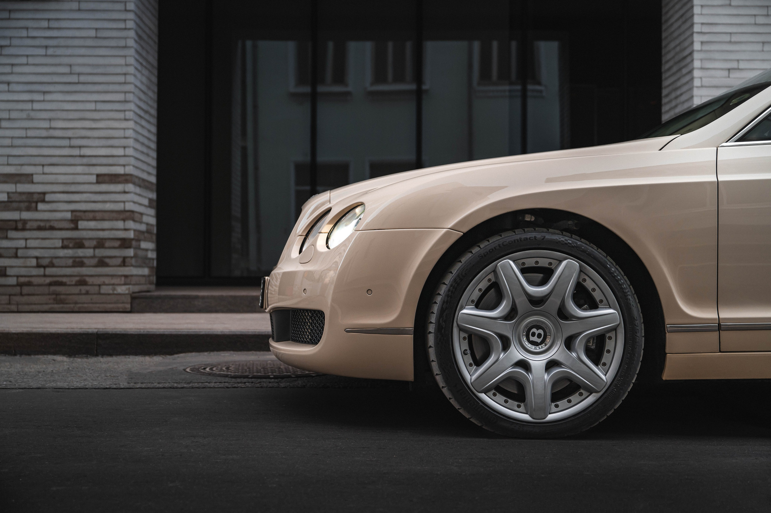 Bentley Continental Flying Spur. Автомобильный фотограф в Москве — Сидоров Дмитрий