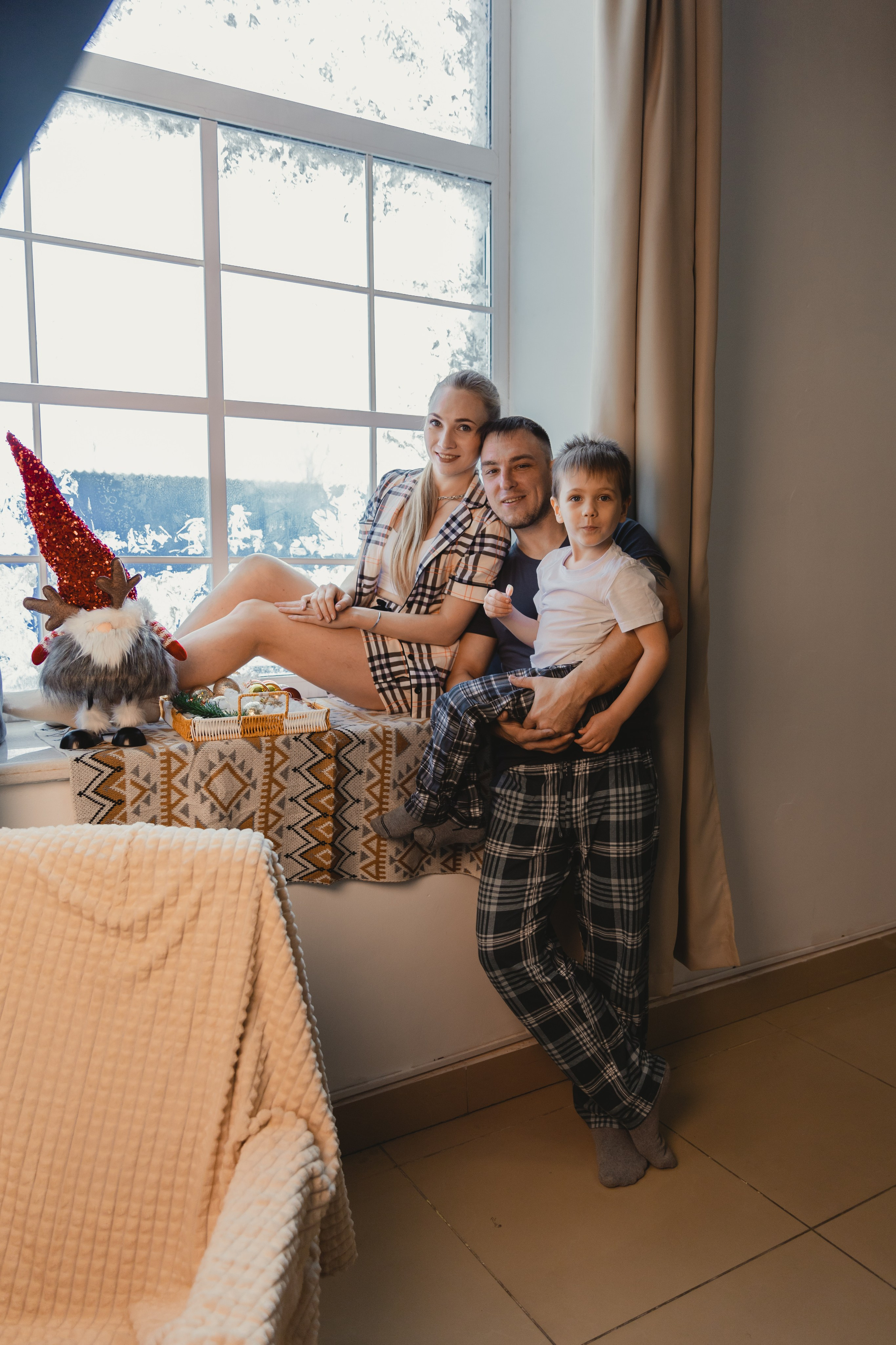 Оля, Дима и Дёма. Предновогодняя история. Фотограф во Владивостоке. Юрганова Анна