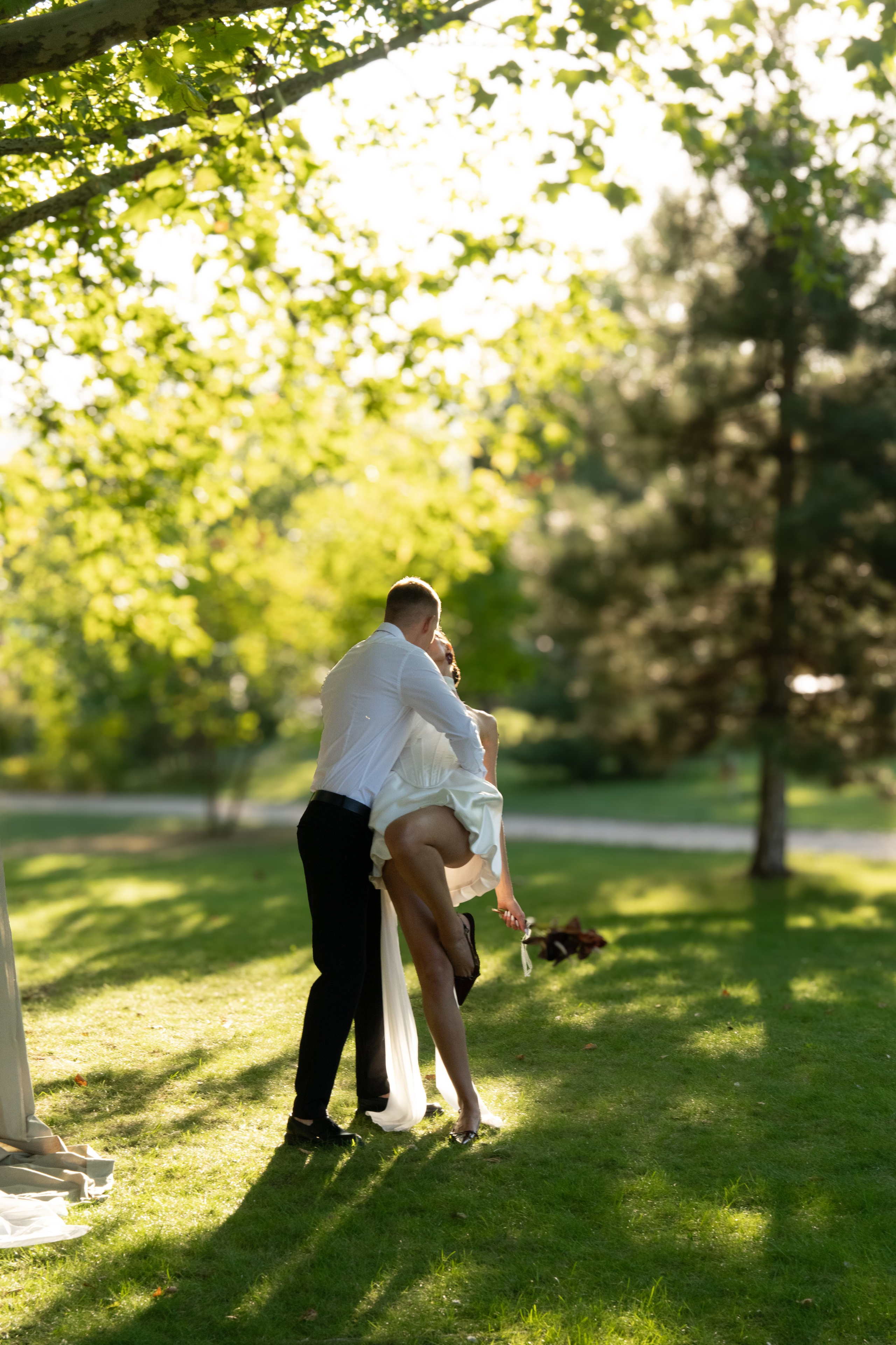 Свадебная прогулка. Свадебный фотограф Виктория Роса