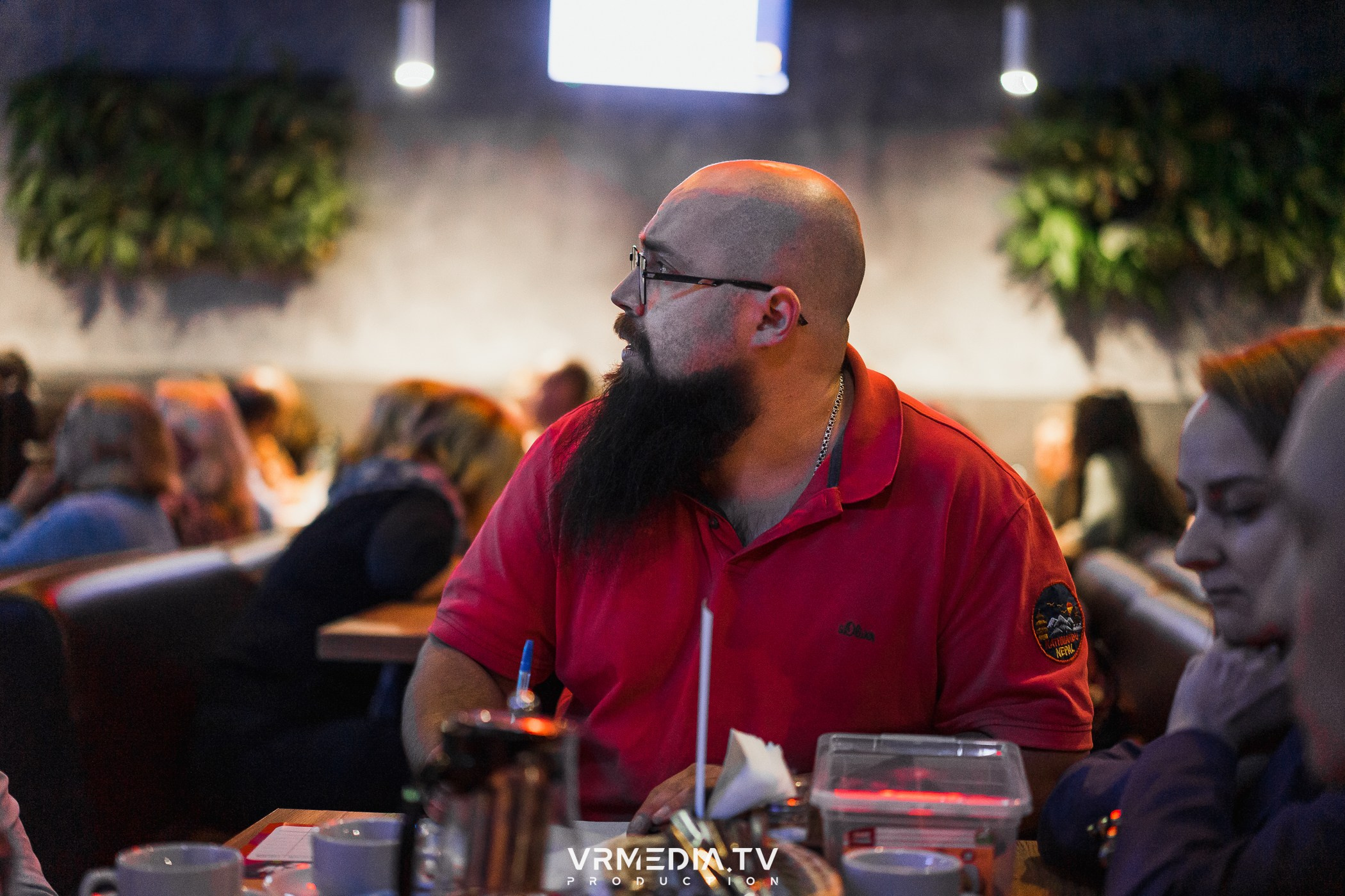 WoW QuiZ в баре «Друзья»