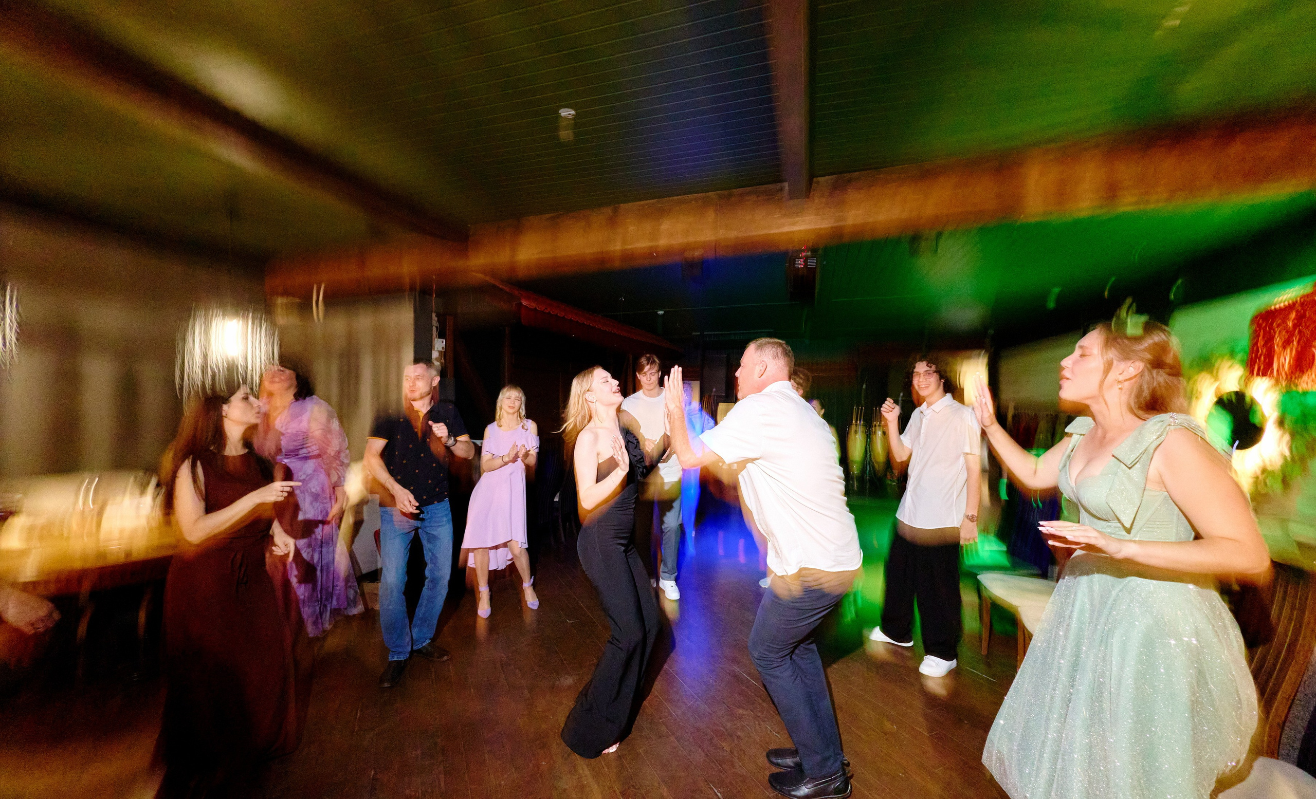 Выпускной 35 Сош. Фотограф Выпускные альбомы Таганрог Сергей Коробченко