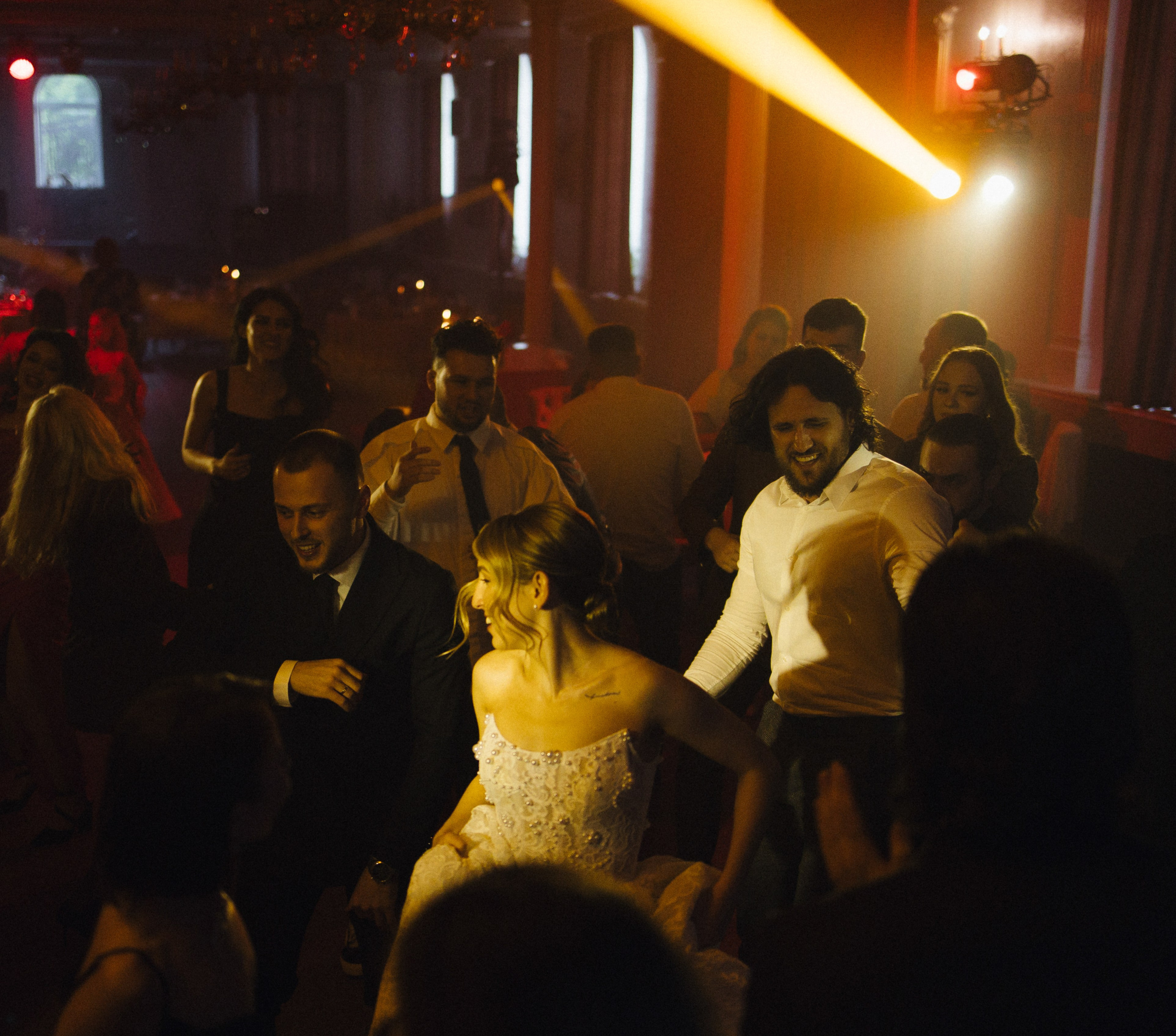 От любви есть только одно средство: любить ещё больше