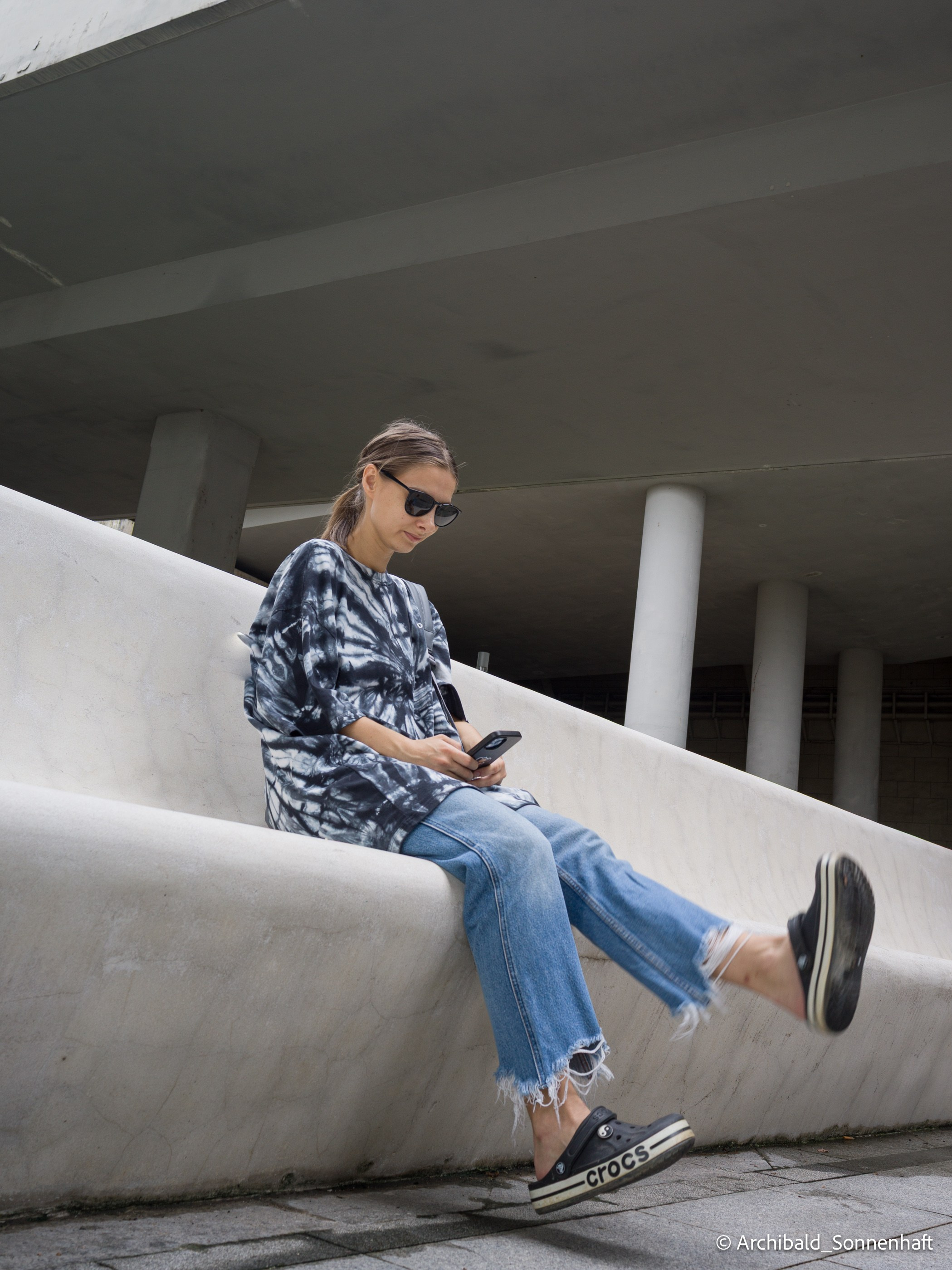 Office environs. Photographer in Guangzhou, China. Archibald Sonnenhaft