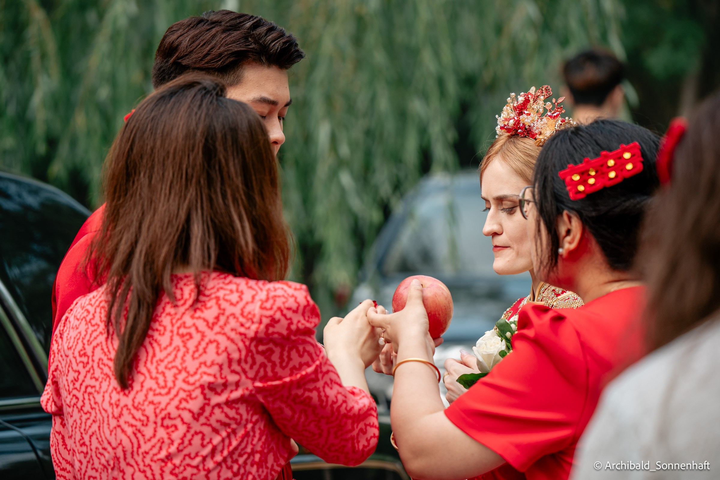 Chinese Wedding in China. Photographer in Guangzhou, China. Archibald Sonnenhaft