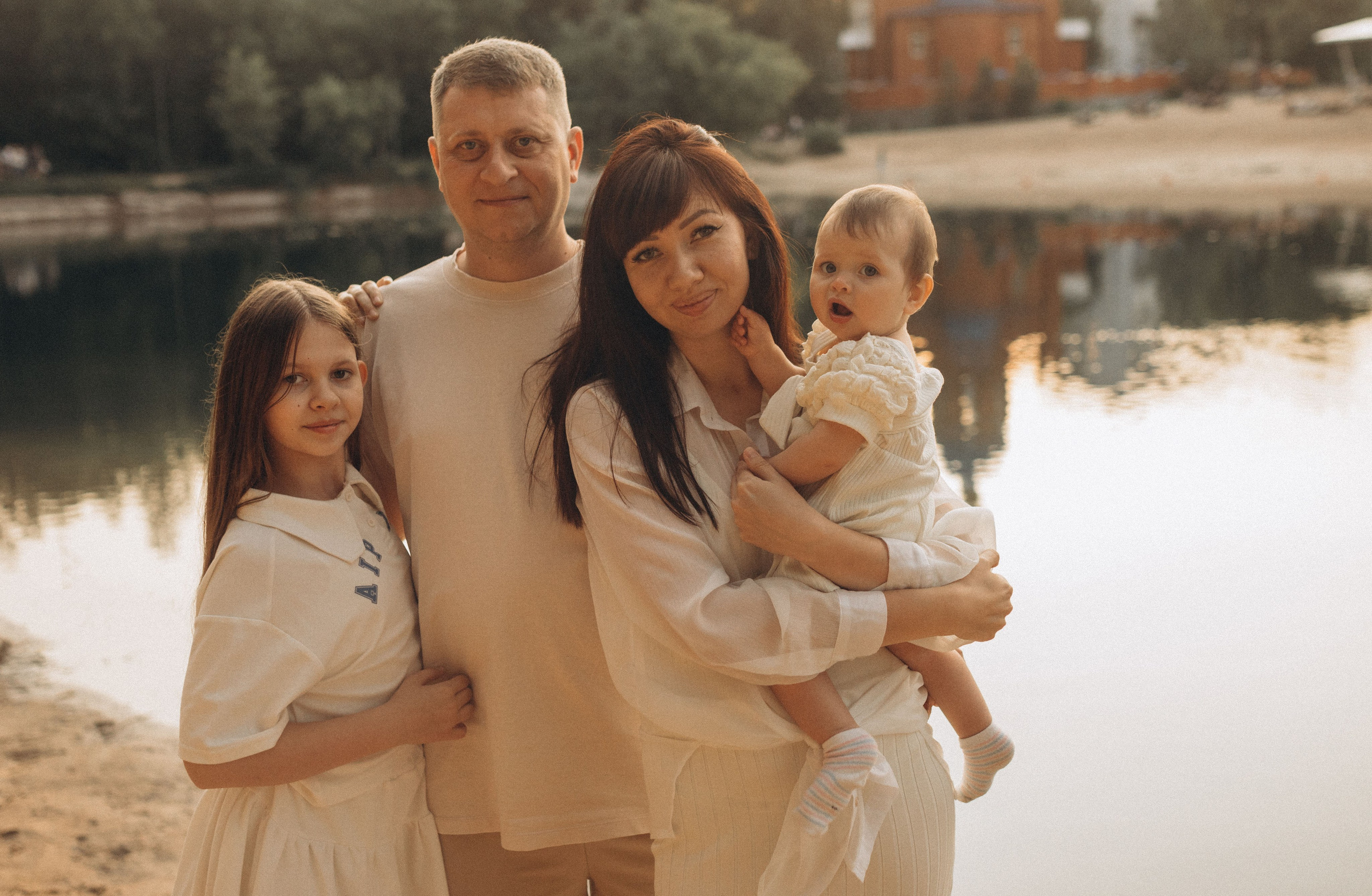 Семейная прогулка летом. Свадебный и семейный фотограф в Москве и Казани Низамиева Талия